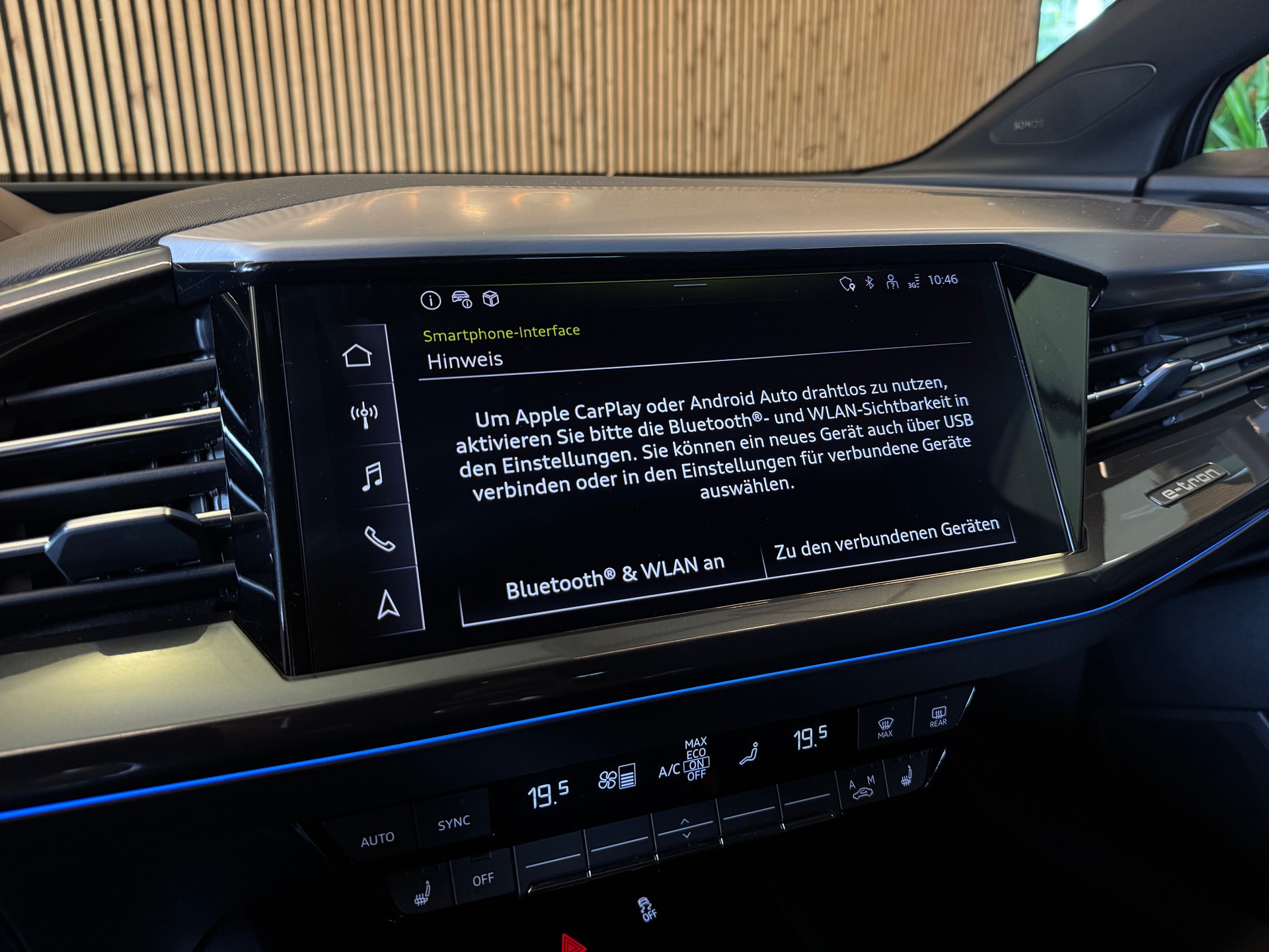 AUDI Q4 e-tron Sportback 45 quattro S Line-image-22