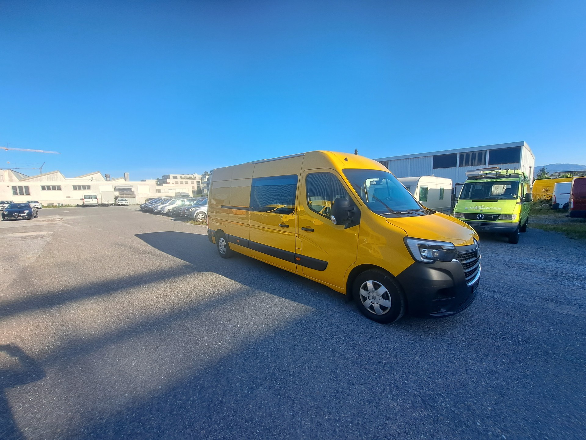 RENAULT Master T35 2.3dCi 135 L3H2-image-0