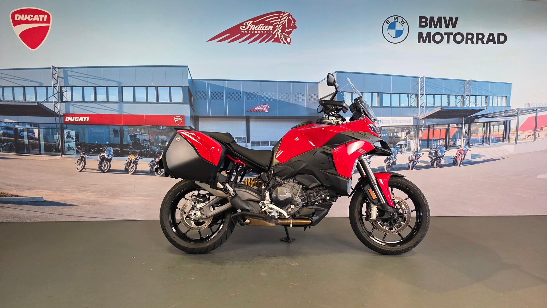 DUCATI Multistrada V2 S Travel-image-5