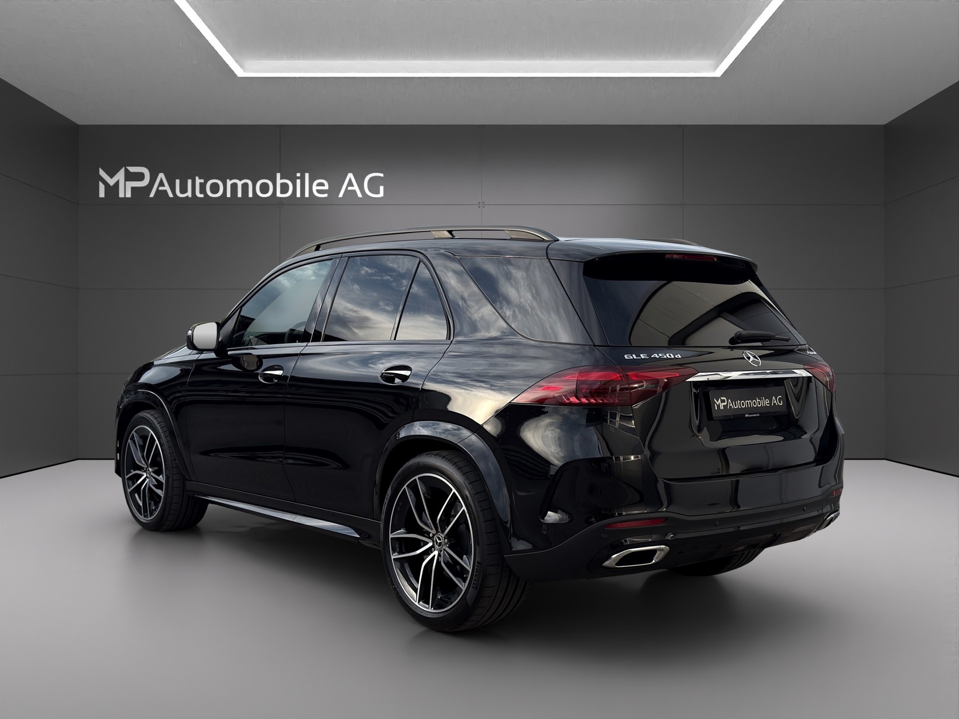 MERCEDES-BENZ GLE 450 d 4Matic 9G-Tronic AMG Line-showroom-element-3