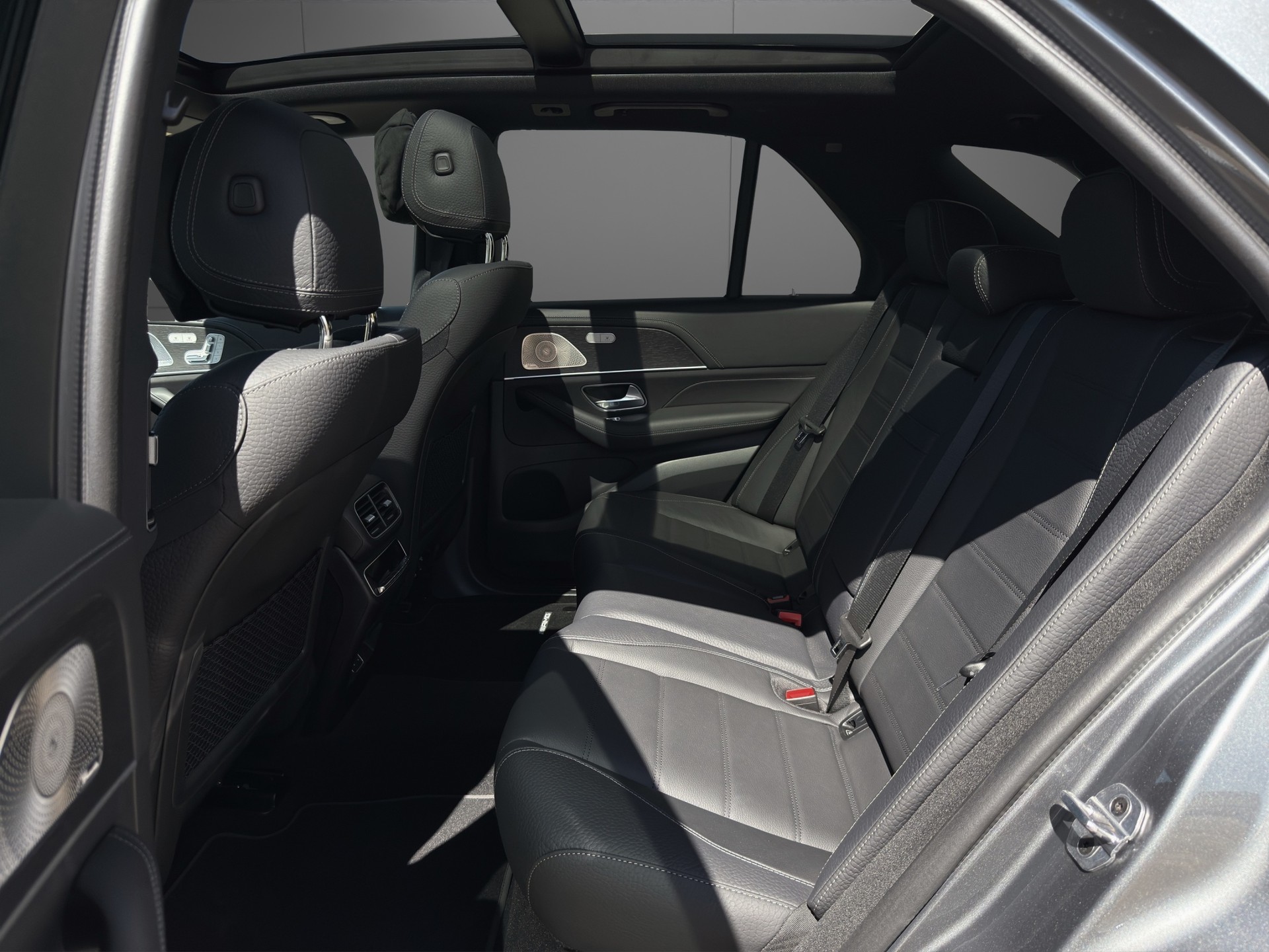 MERCEDES-BENZ GLE 450 d 4Matic 9G-Tronic AMG Line-image-6