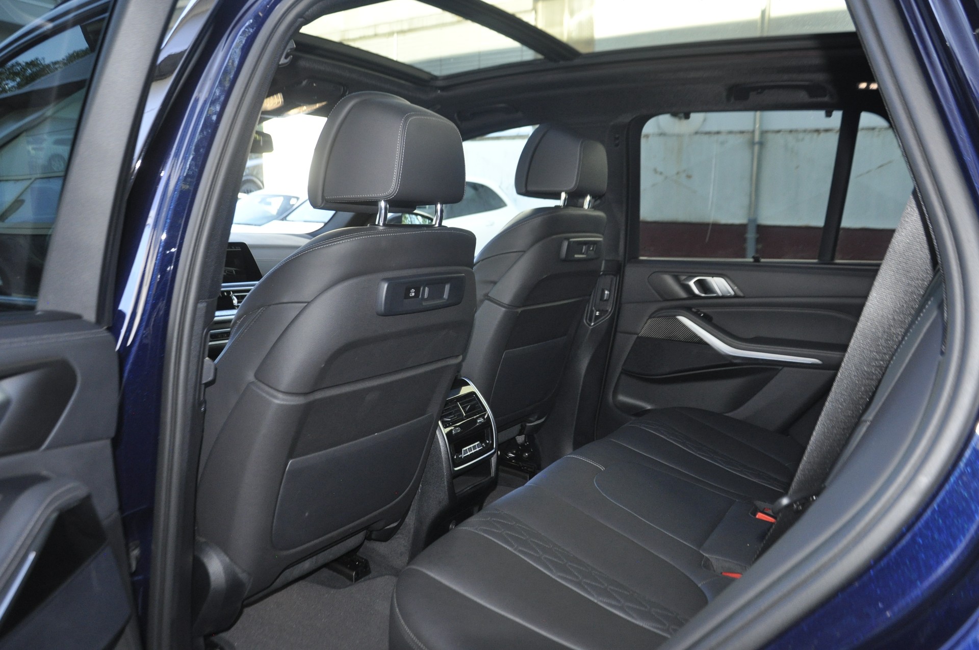 BMW X5 xDrive45e M Sport Steptronic I Anhängerkupplung-image-4