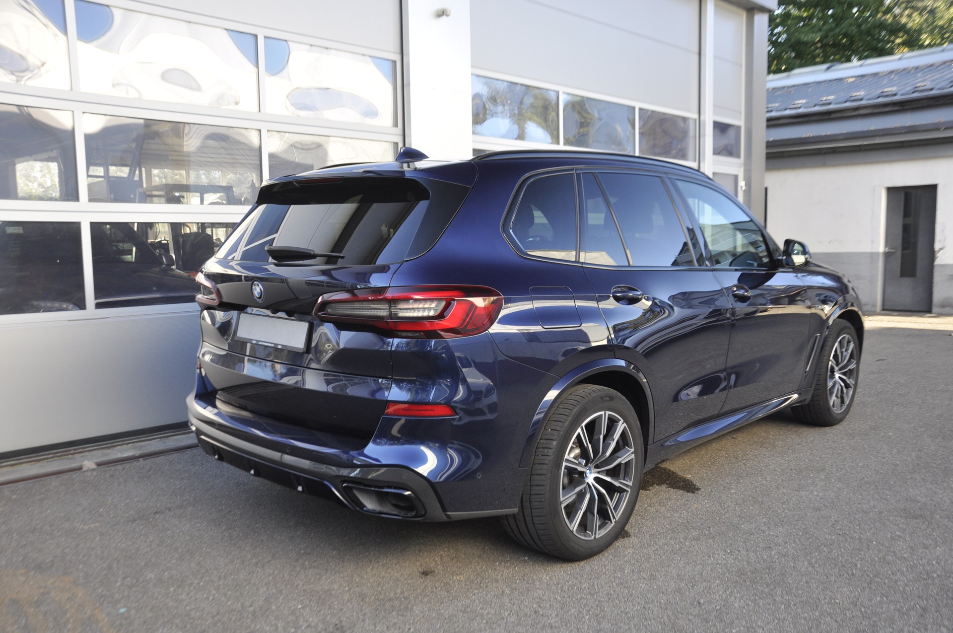 BMW X5 xDrive45e M Sport Steptronic I Anhängerkupplung-image-2