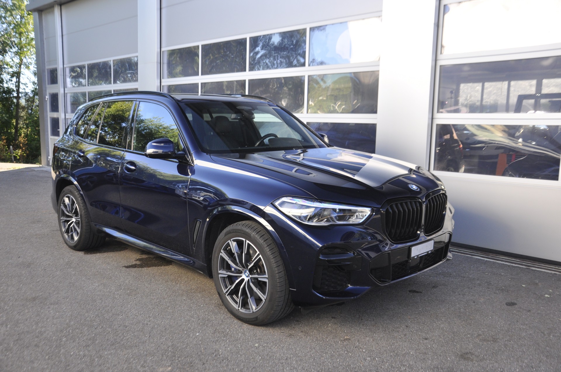 BMW X5 xDrive45e M Sport Steptronic I Anhängerkupplung-image-0