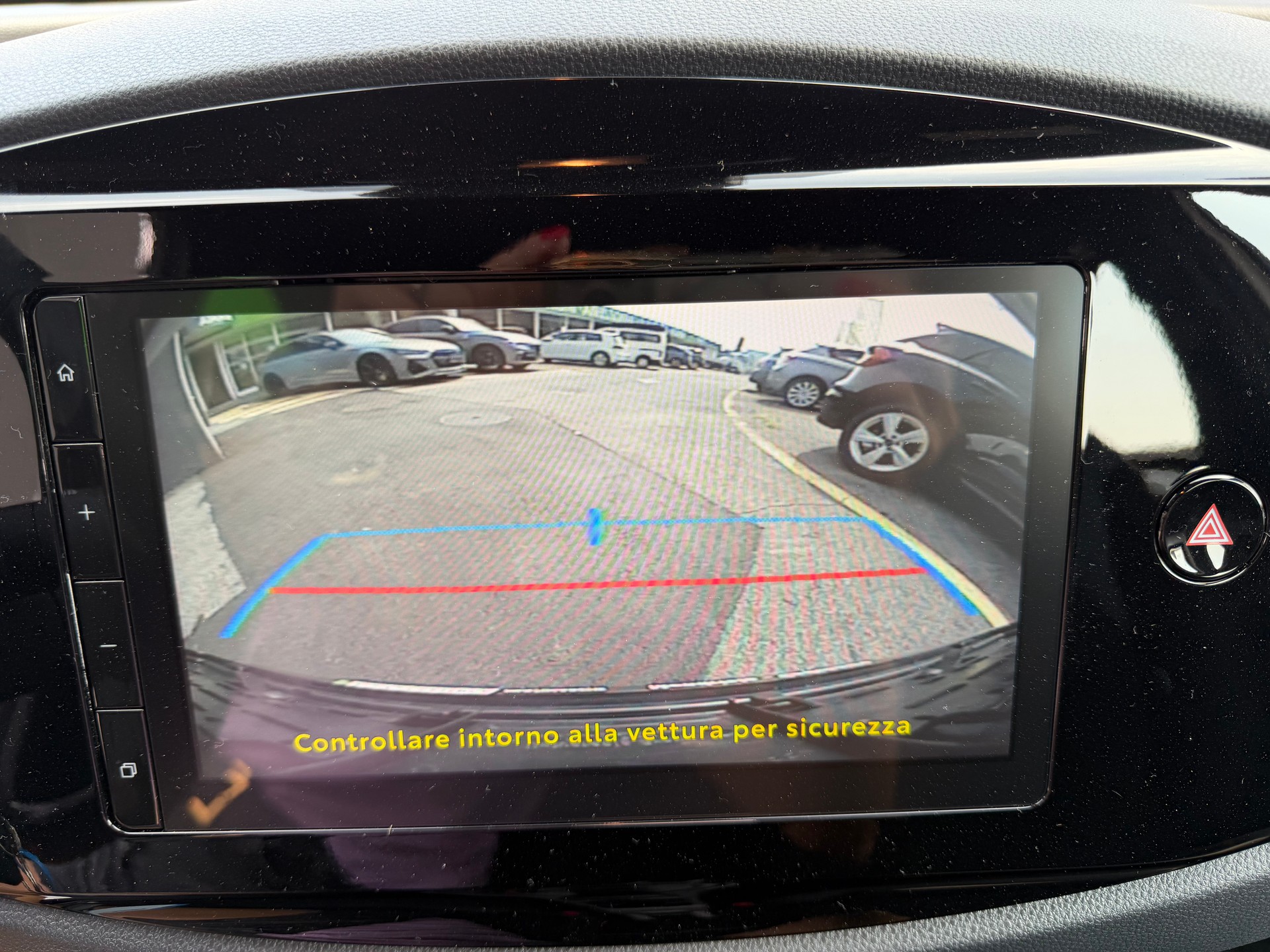 TOYOTA Aygo X 1.5 Comfort e-CVT-image-12