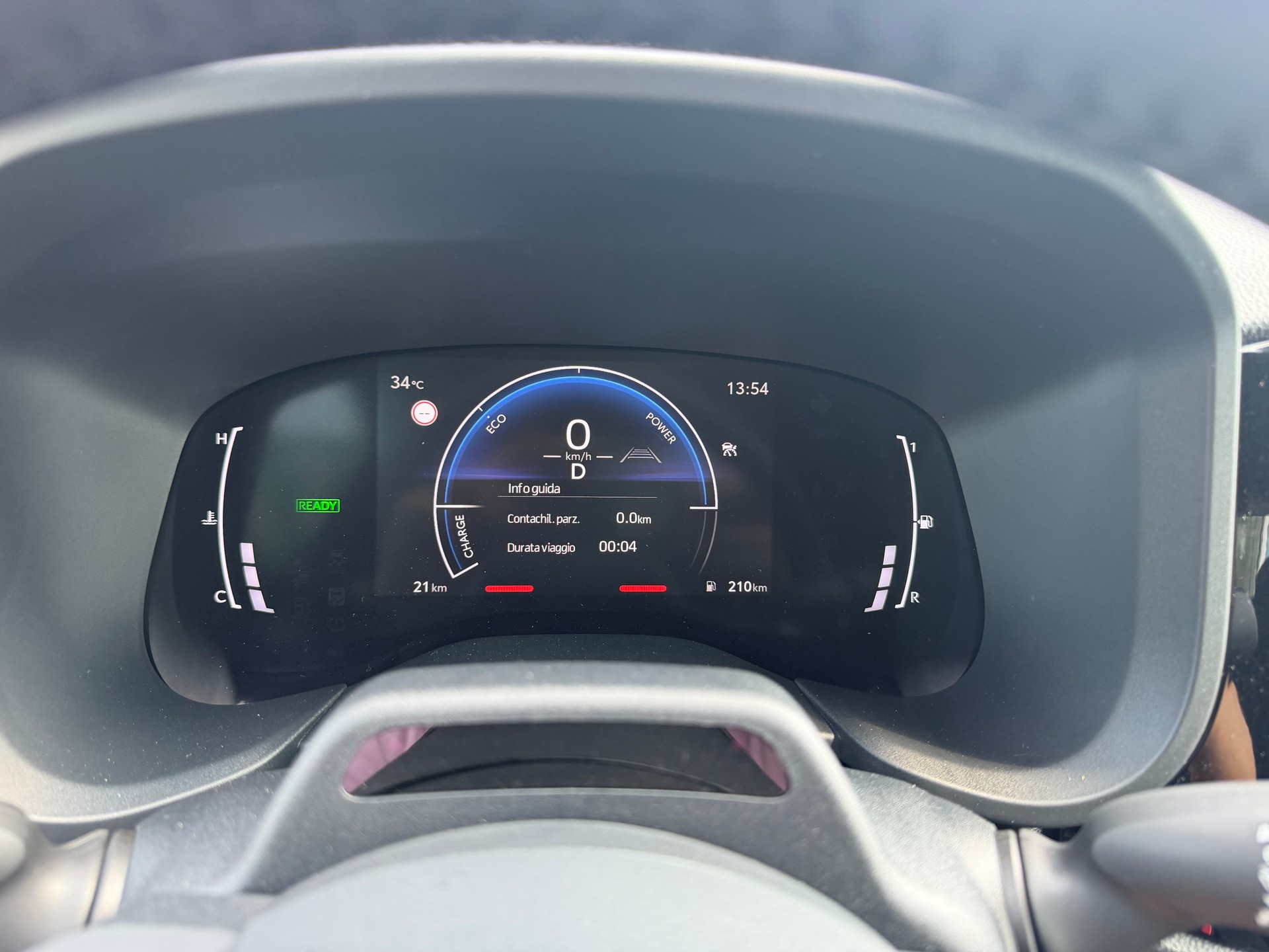 TOYOTA Aygo X 1.5 Comfort e-CVT-image-15