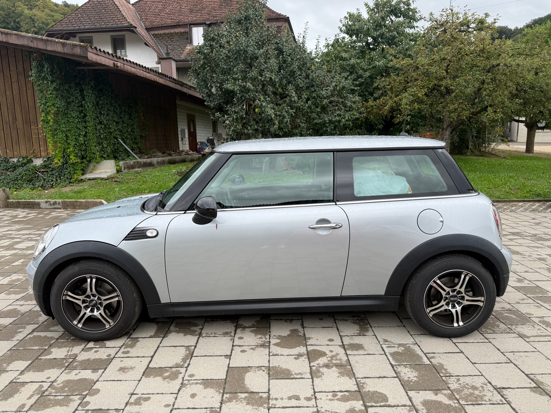 MINI One Steptronic-image-3