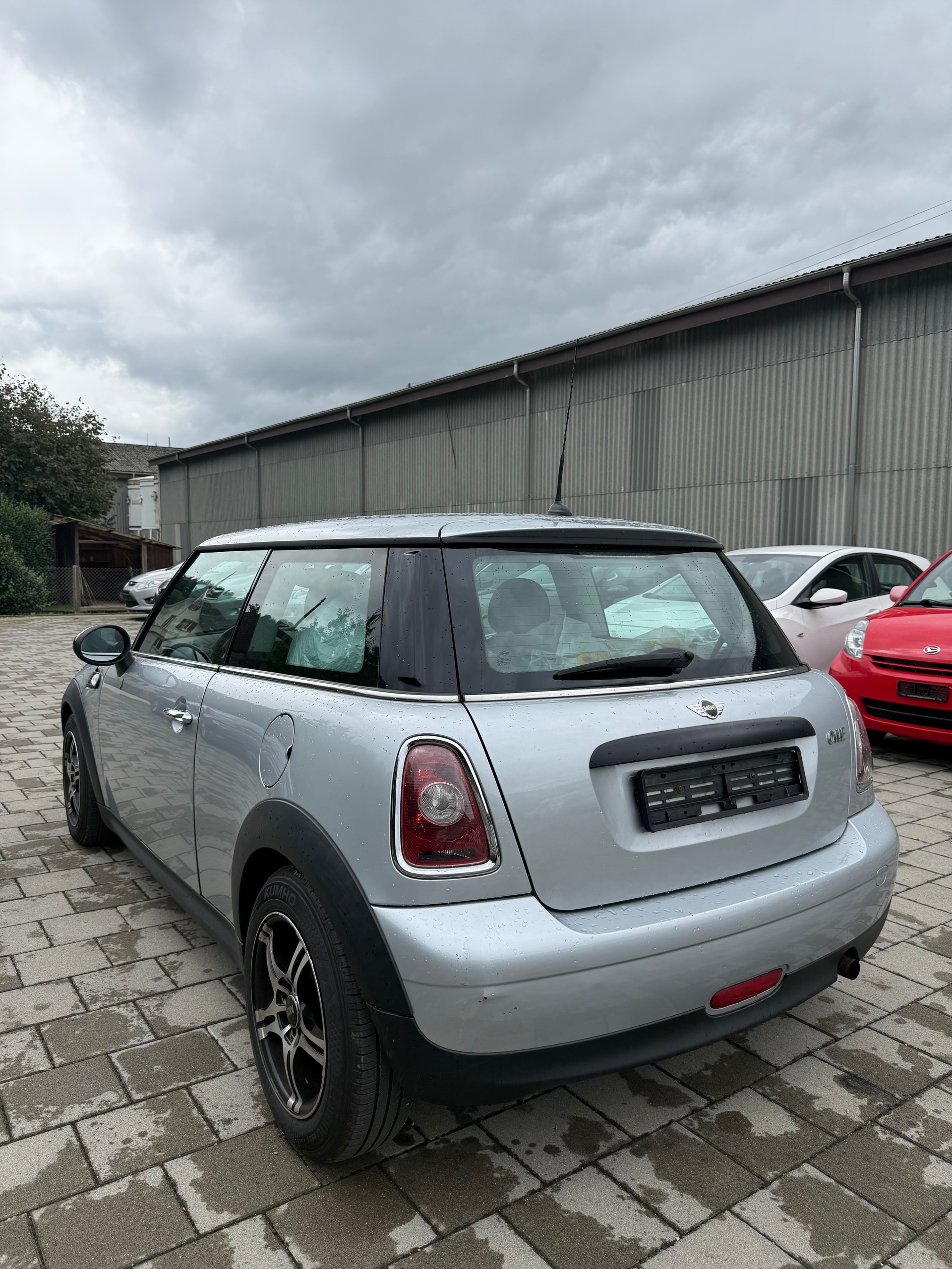 MINI One Steptronic-image-7