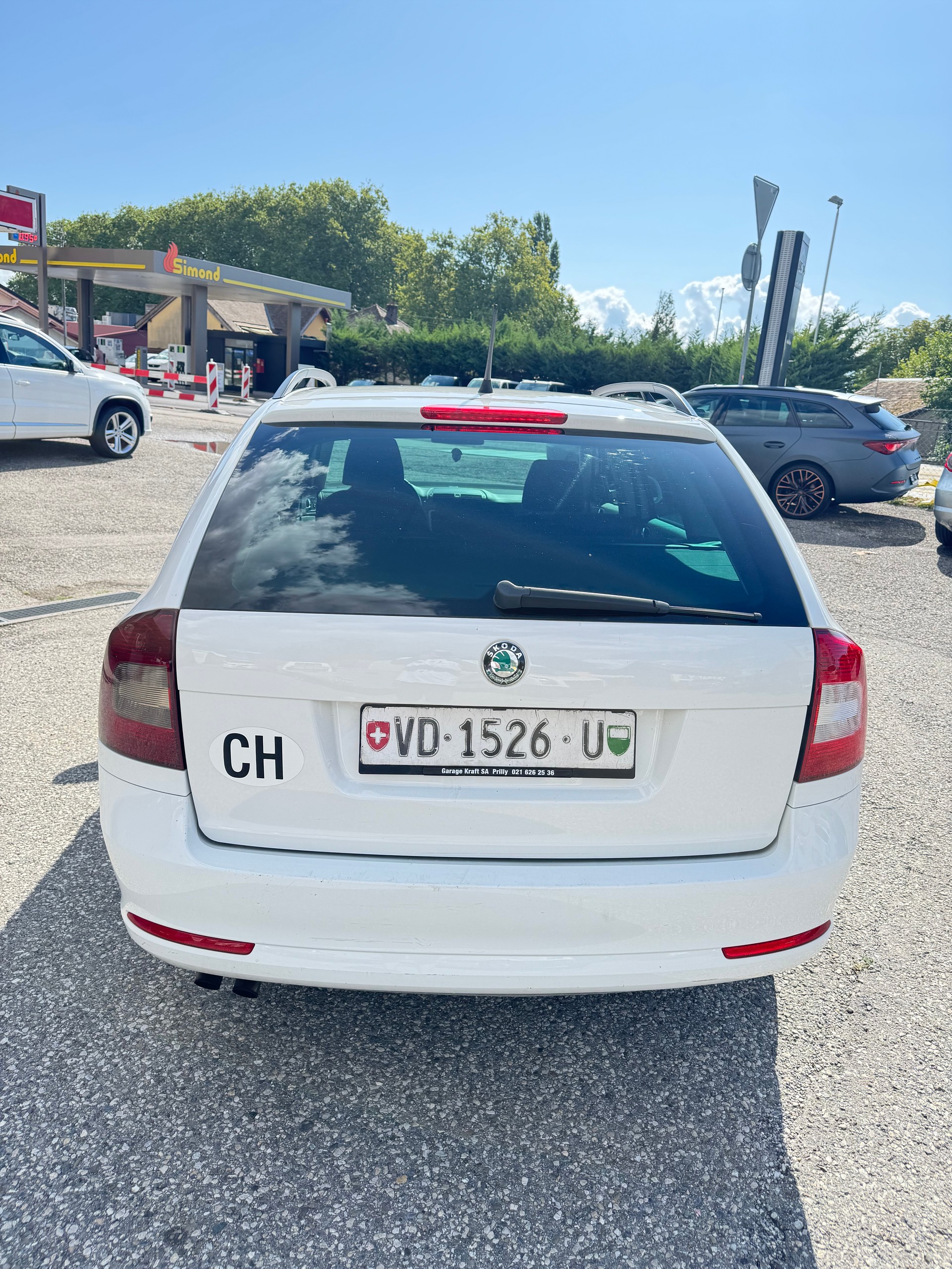 SKODA Octavia Combi 1.8 TSI Arosa 4x4-image-4