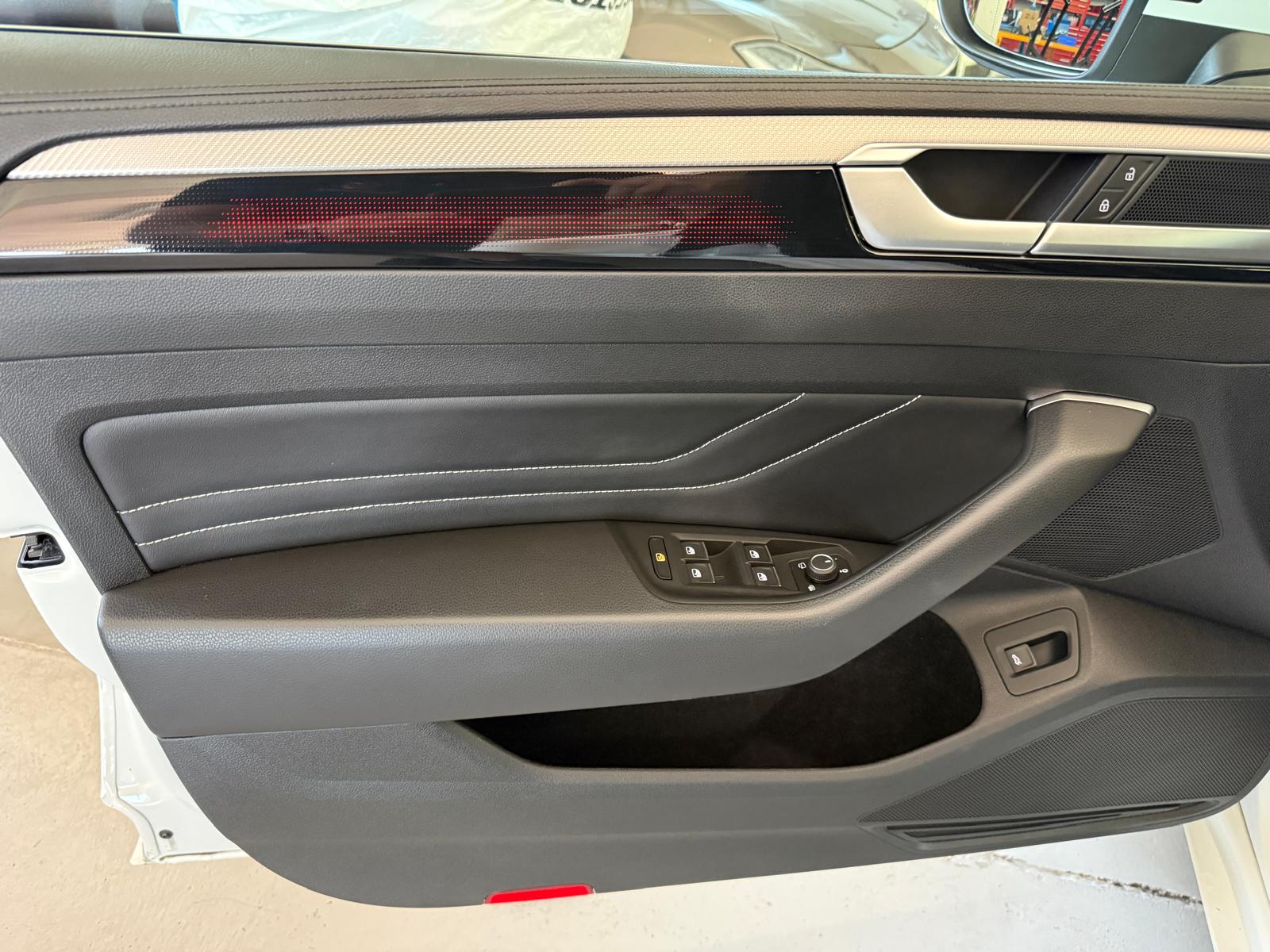 VW Arteon SB 2.0 TDI R-Line 4Motion DSG-image-24