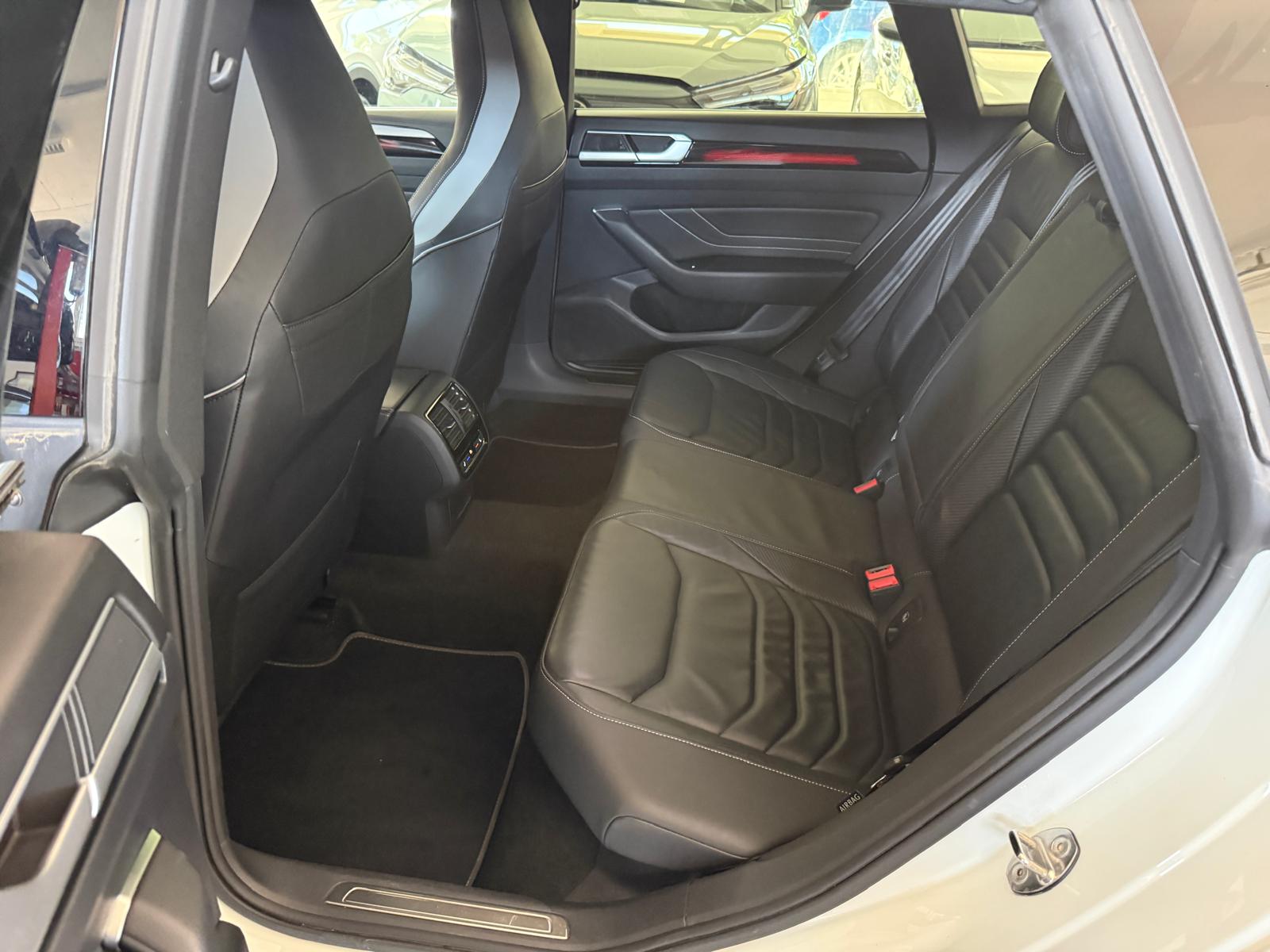 VW Arteon SB 2.0 TDI R-Line 4Motion DSG-image-15