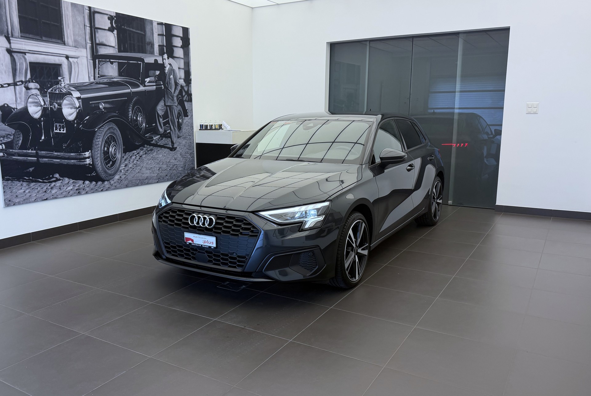 AUDI A3 Sportback 35 TFSI Attraction S-tronic-image-0