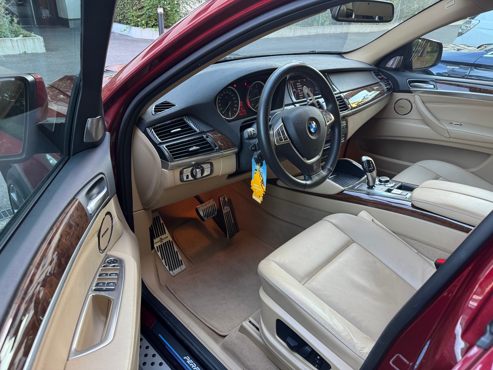BMW X6 xDrive 40d Steptronic-image-8