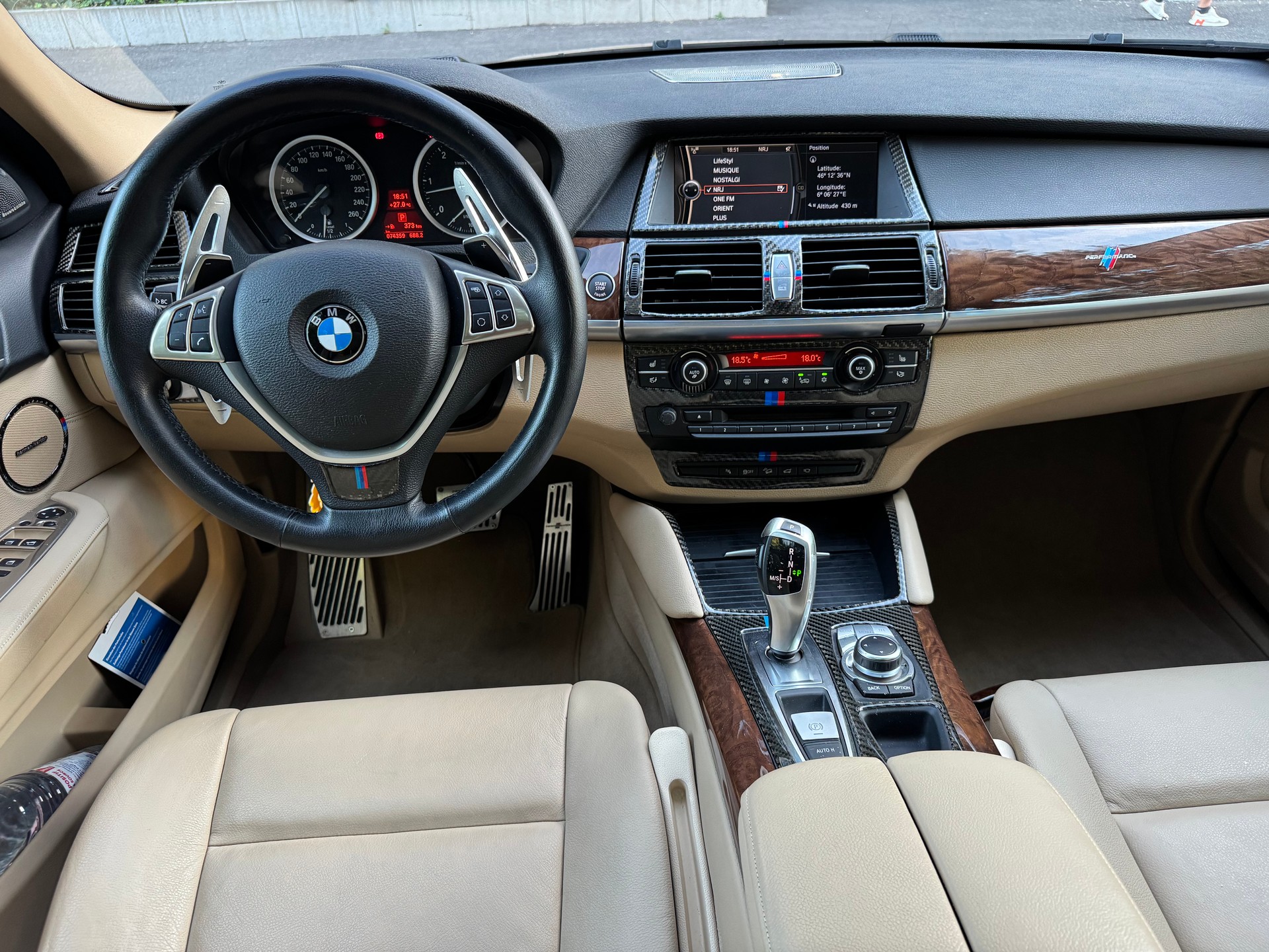 BMW X6 xDrive 40d Steptronic-image-11