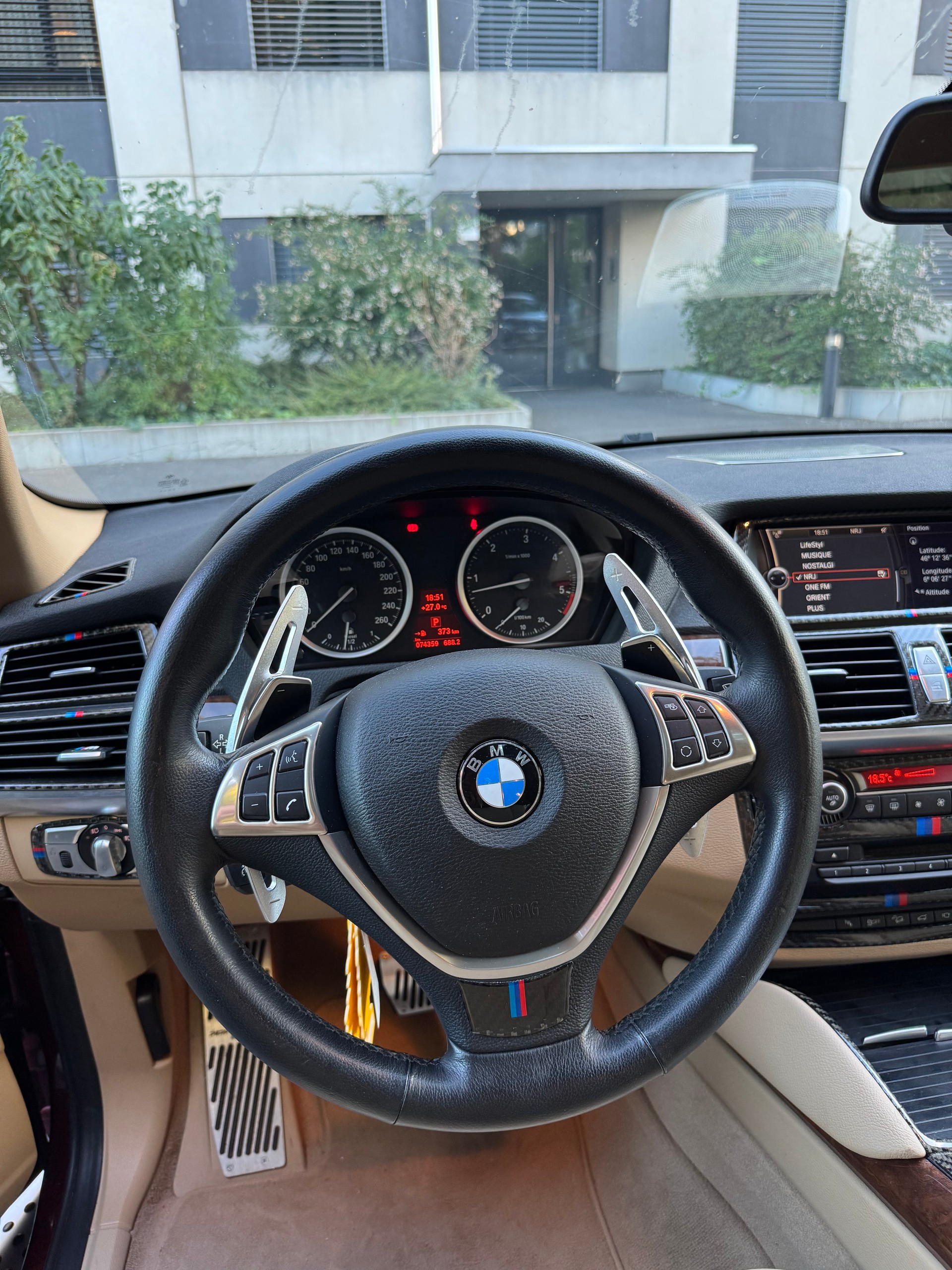 BMW X6 xDrive 40d Steptronic-image-9