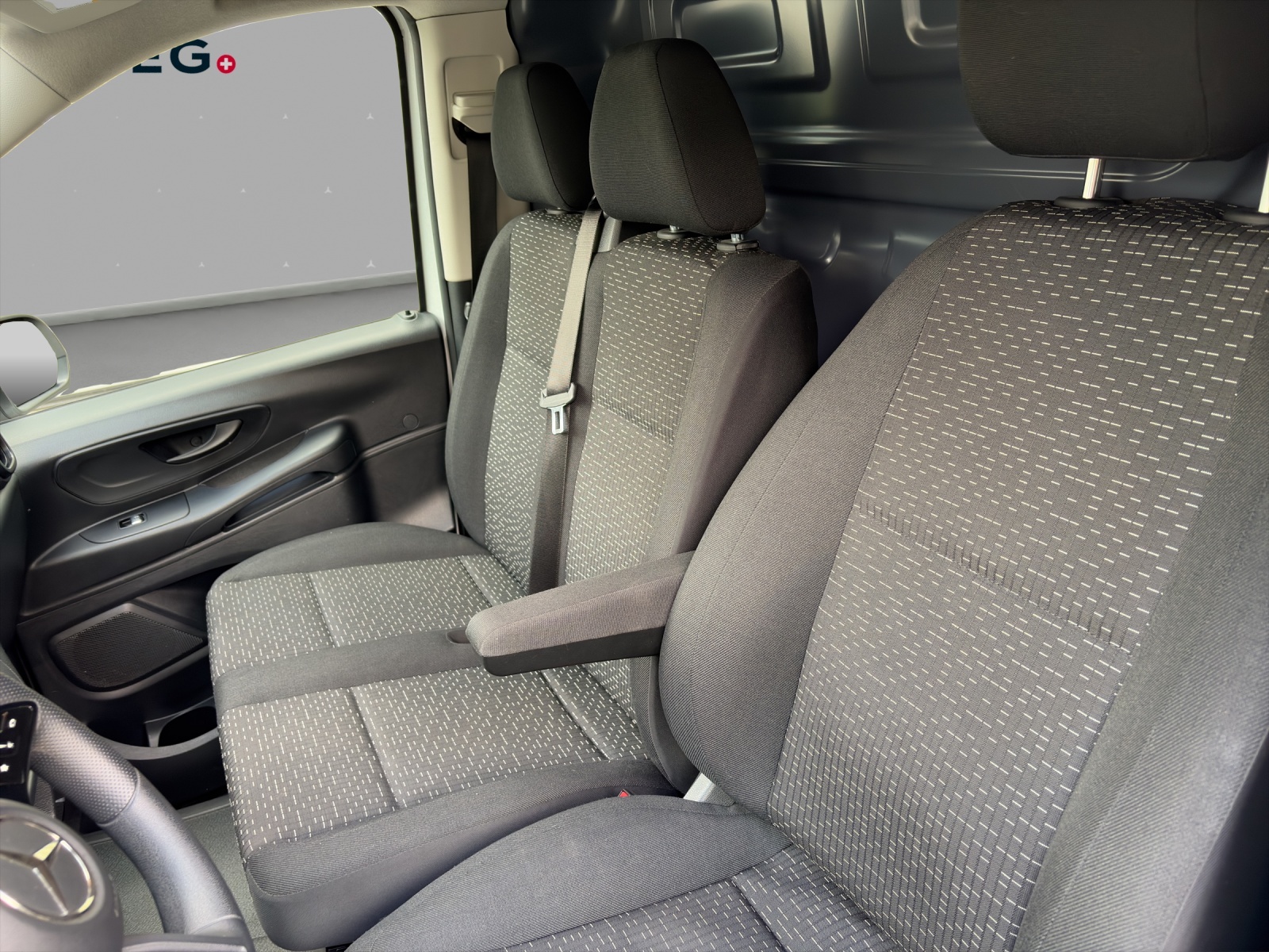 MERCEDES-BENZ Vito 114 CDI Lang 9G-Tronic Pro-image-7