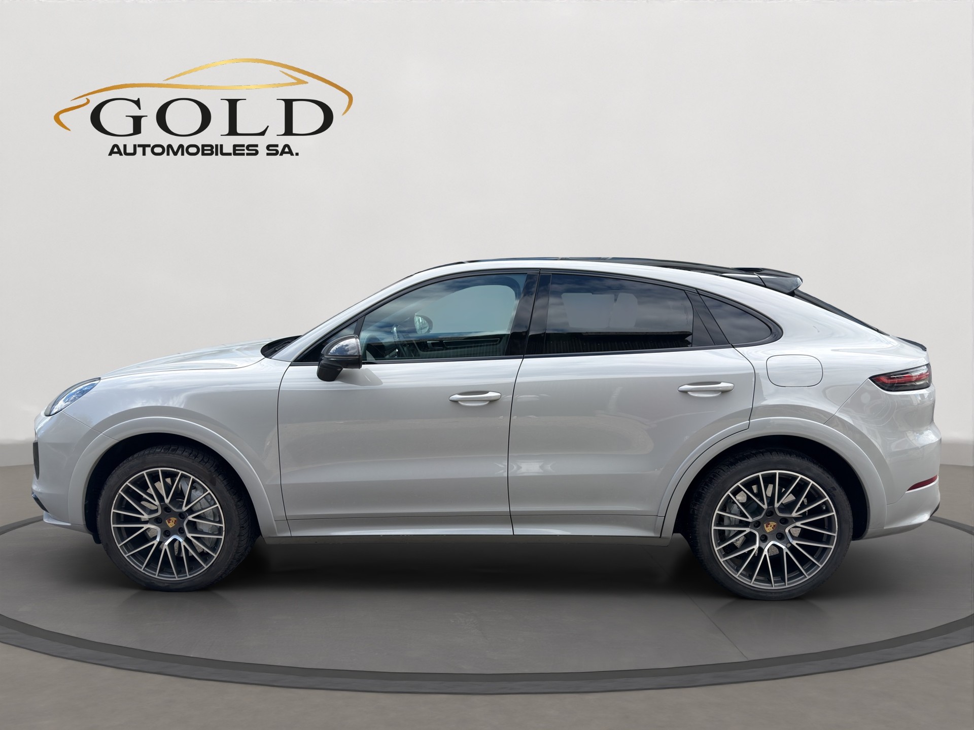PORSCHE Cayenne Coupé E-Hybrid Full Options-image-11