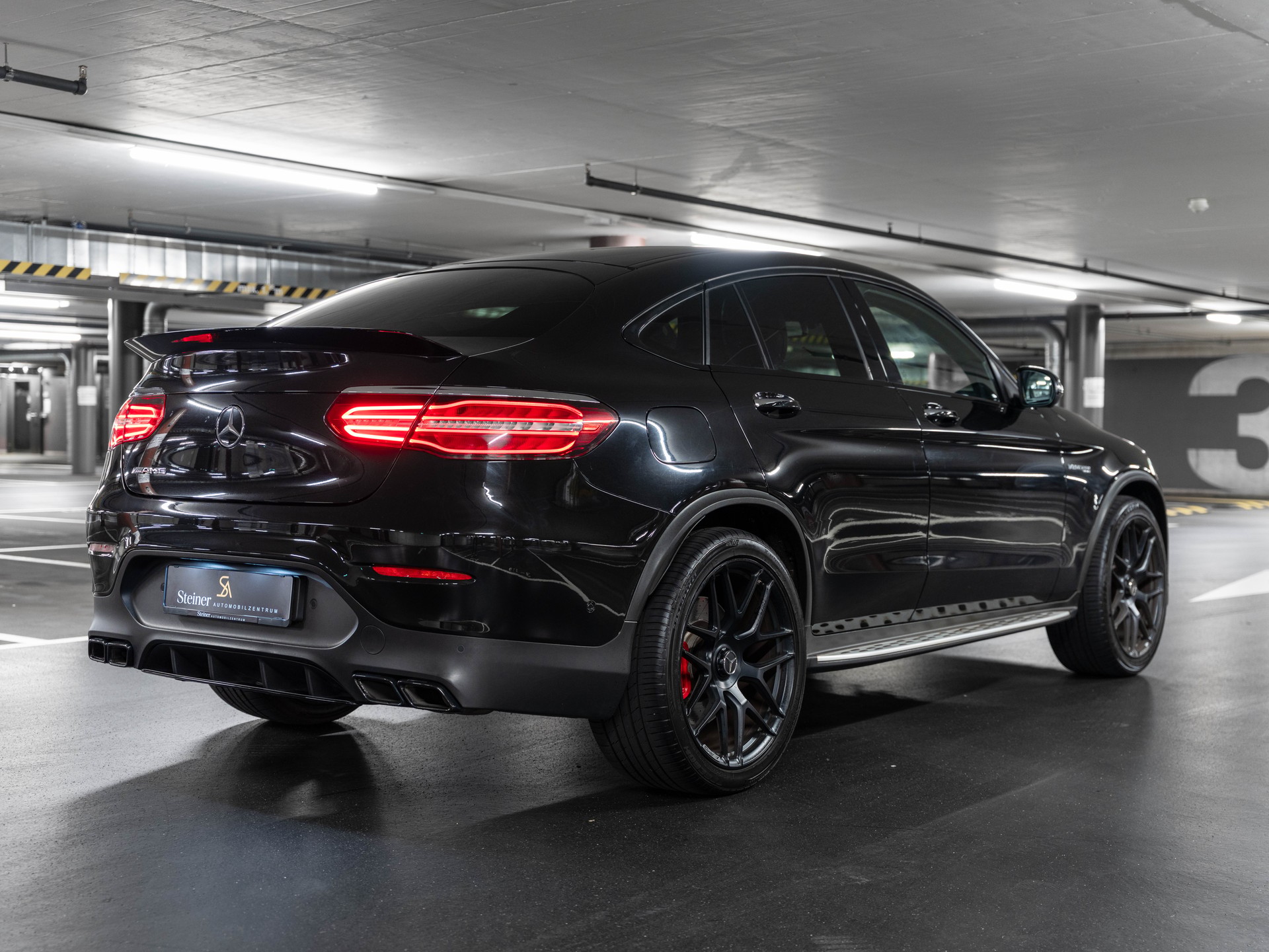 MERCEDES-BENZ GLC Coupé 63 S AMG 4Matic+ 9G-Tronic-image-9