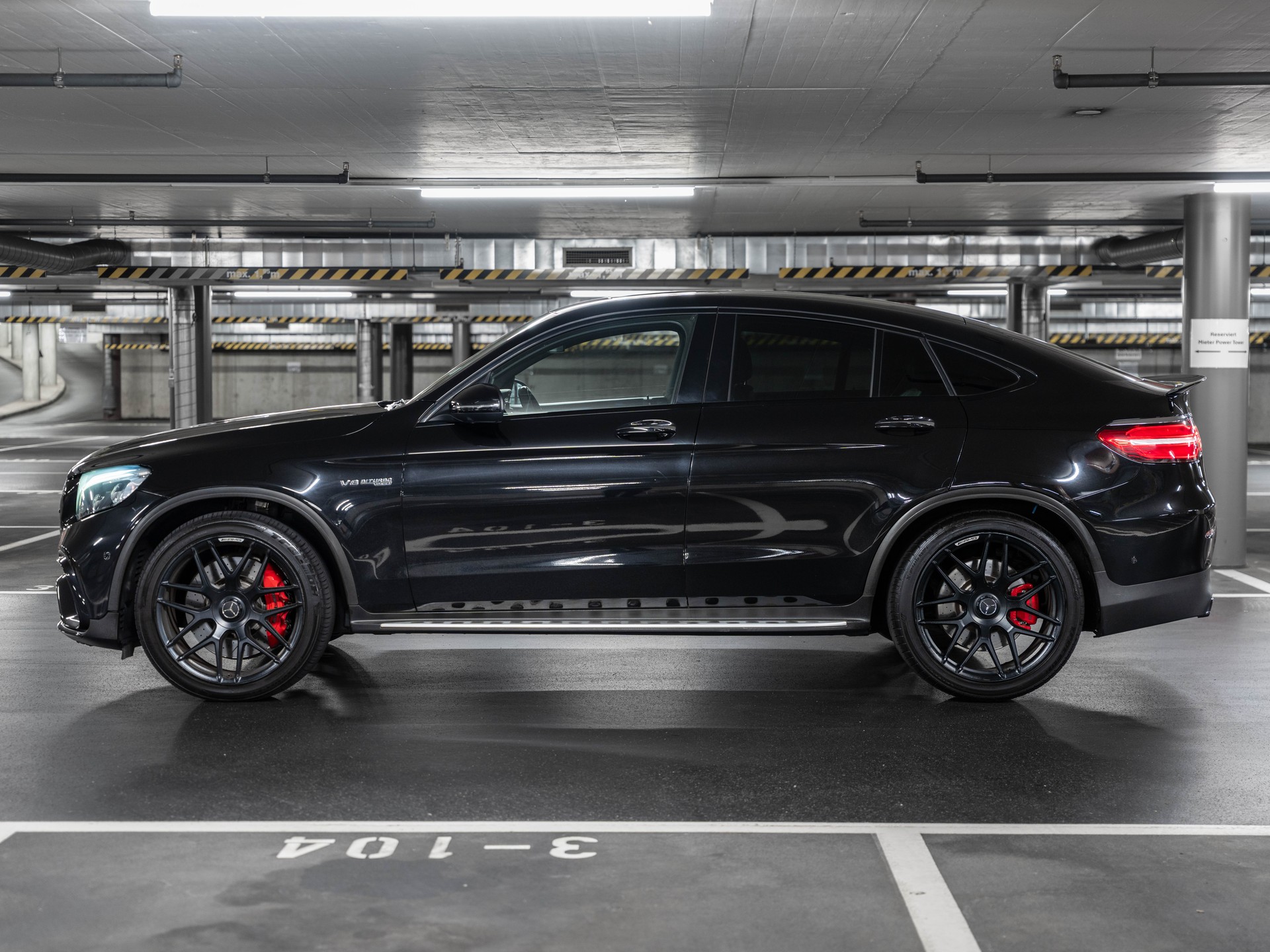 MERCEDES-BENZ GLC Coupé 63 S AMG 4Matic+ 9G-Tronic-image-5