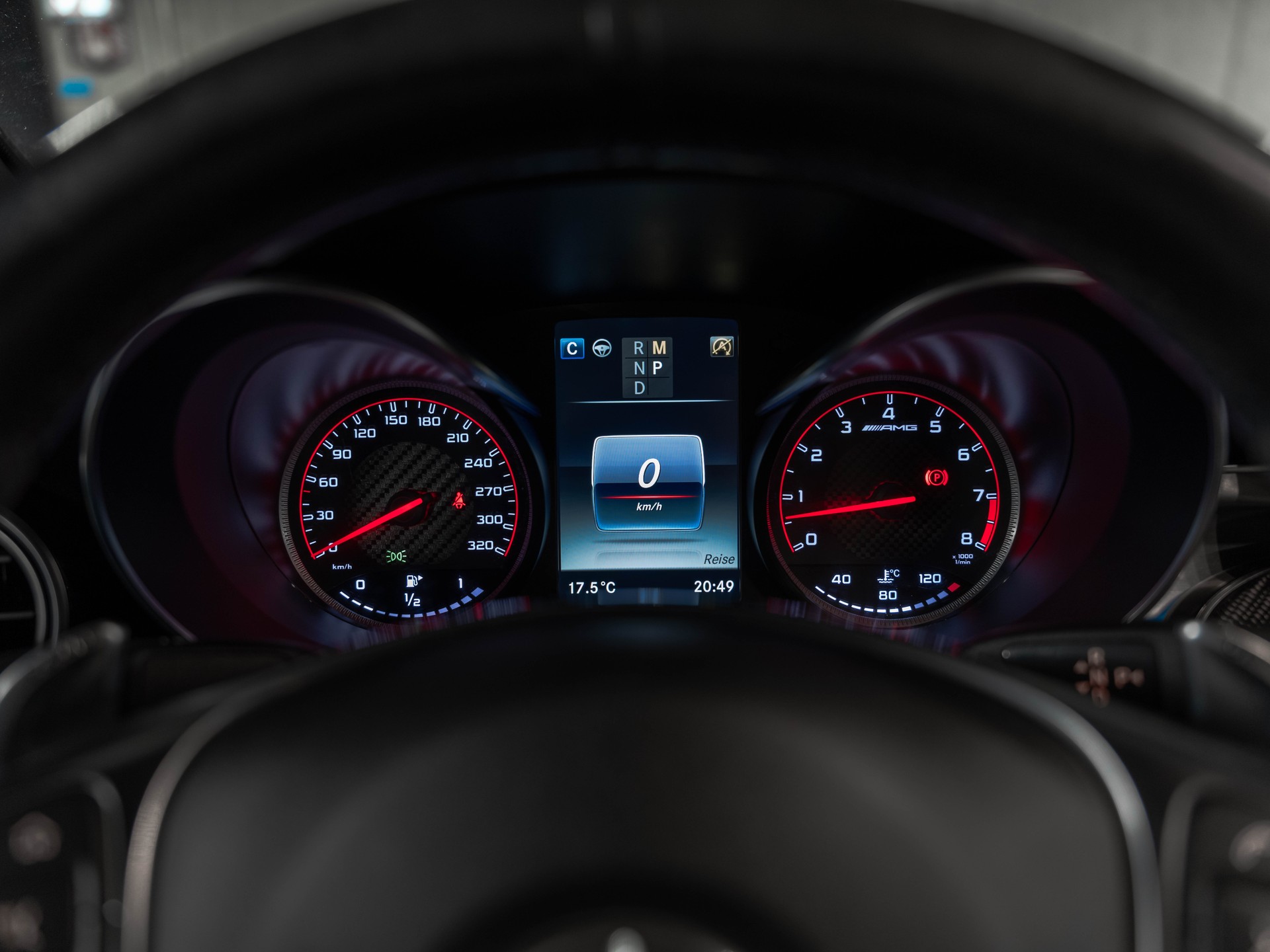 MERCEDES-BENZ GLC Coupé 63 S AMG 4Matic+ 9G-Tronic-image-16