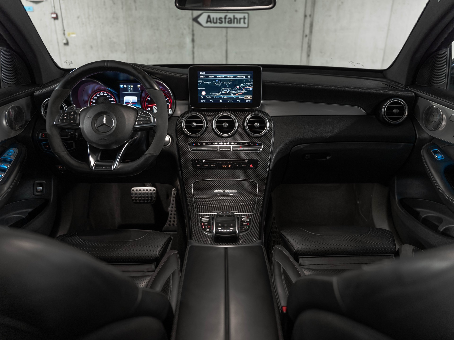 MERCEDES-BENZ GLC Coupé 63 S AMG 4Matic+ 9G-Tronic-image-14