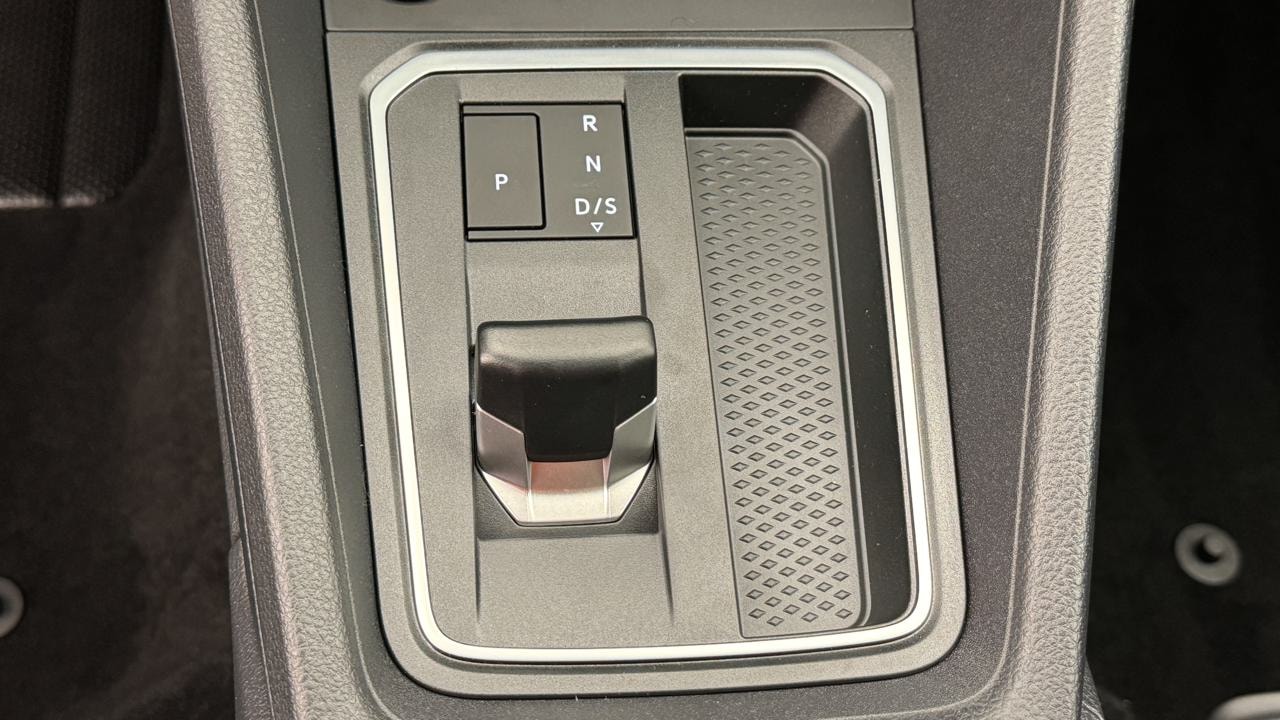 VW Caddy Maxi 1.5 TSI Plug in Hybrid Style DSG-image-10