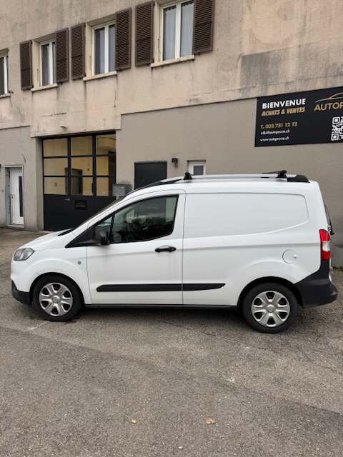 FORD Transit Courier van 1.0 EcoB Trend-image-4