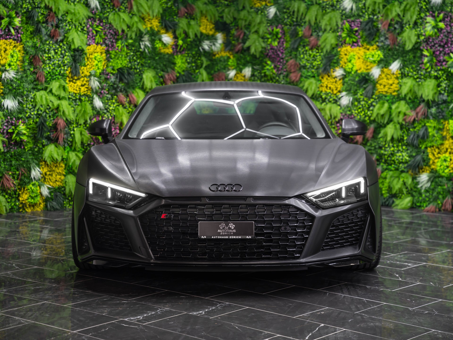 AUDI R8 Coupé performance S-Tronic-image-2