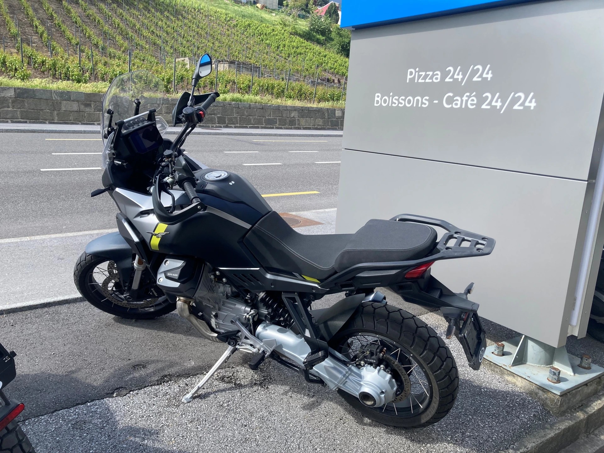 MOTO GUZZI Stelvio 1000 PFF RAS E5+-showroom-element-2