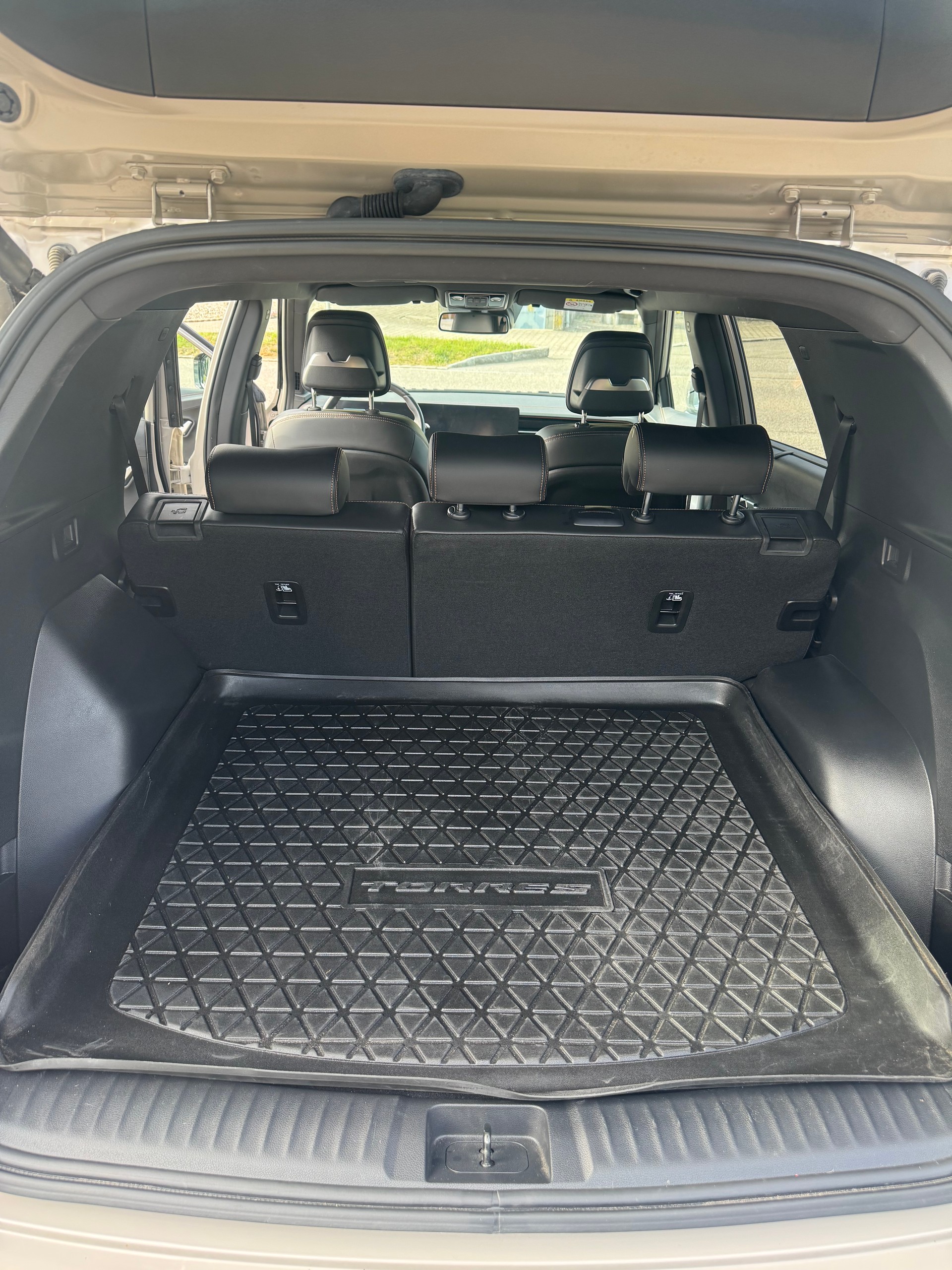 KGM-SsangYong Torres EVX 73 kWh Titanium-image-10