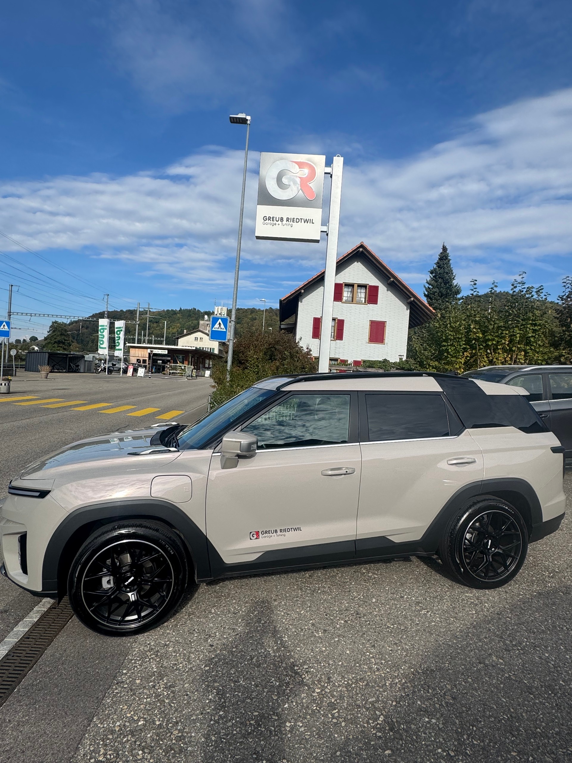 KGM-SsangYong Torres EVX 73 kWh Titanium-image-1