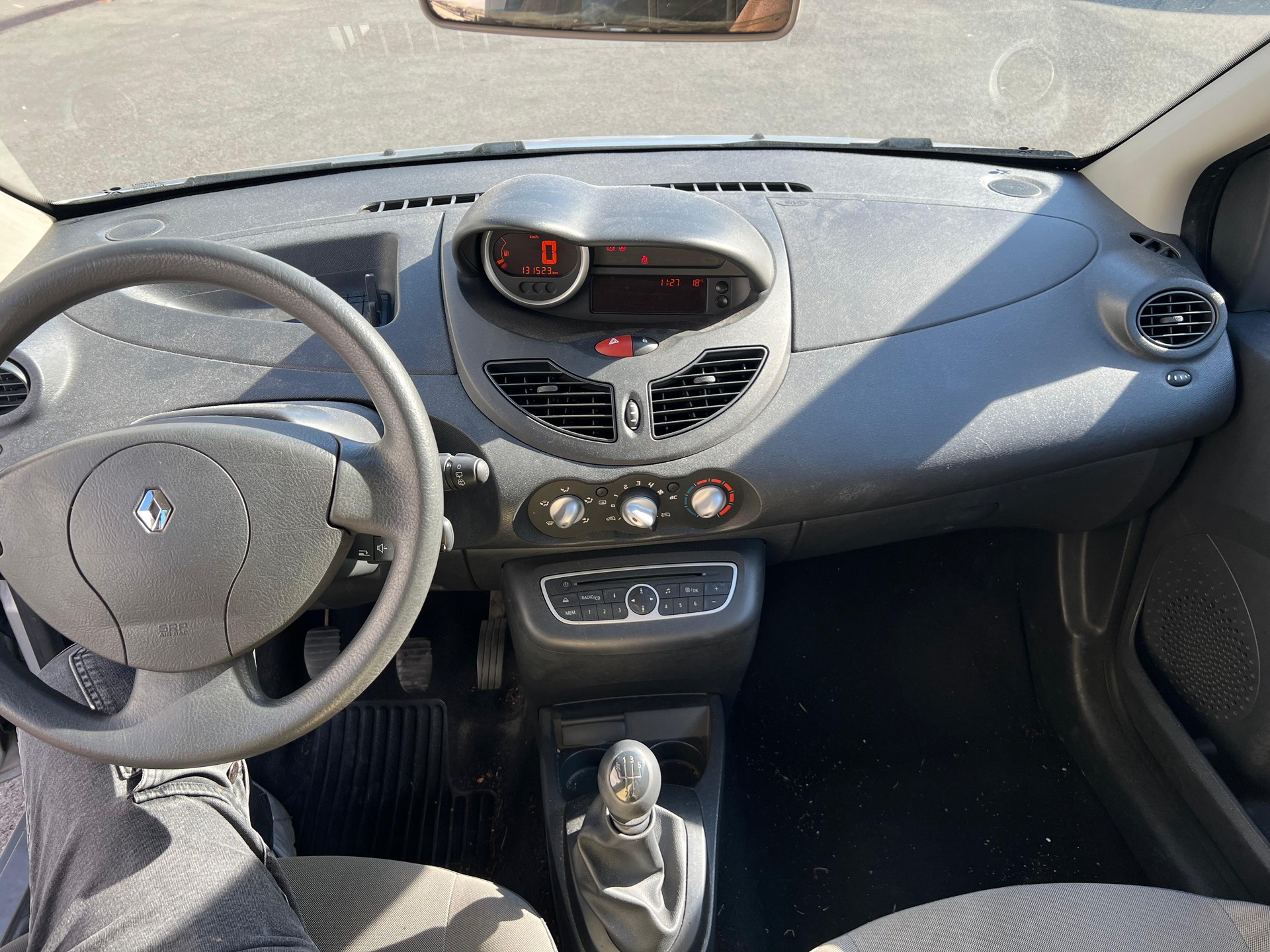 RENAULT Twingo 1.2 Authentique-image-5