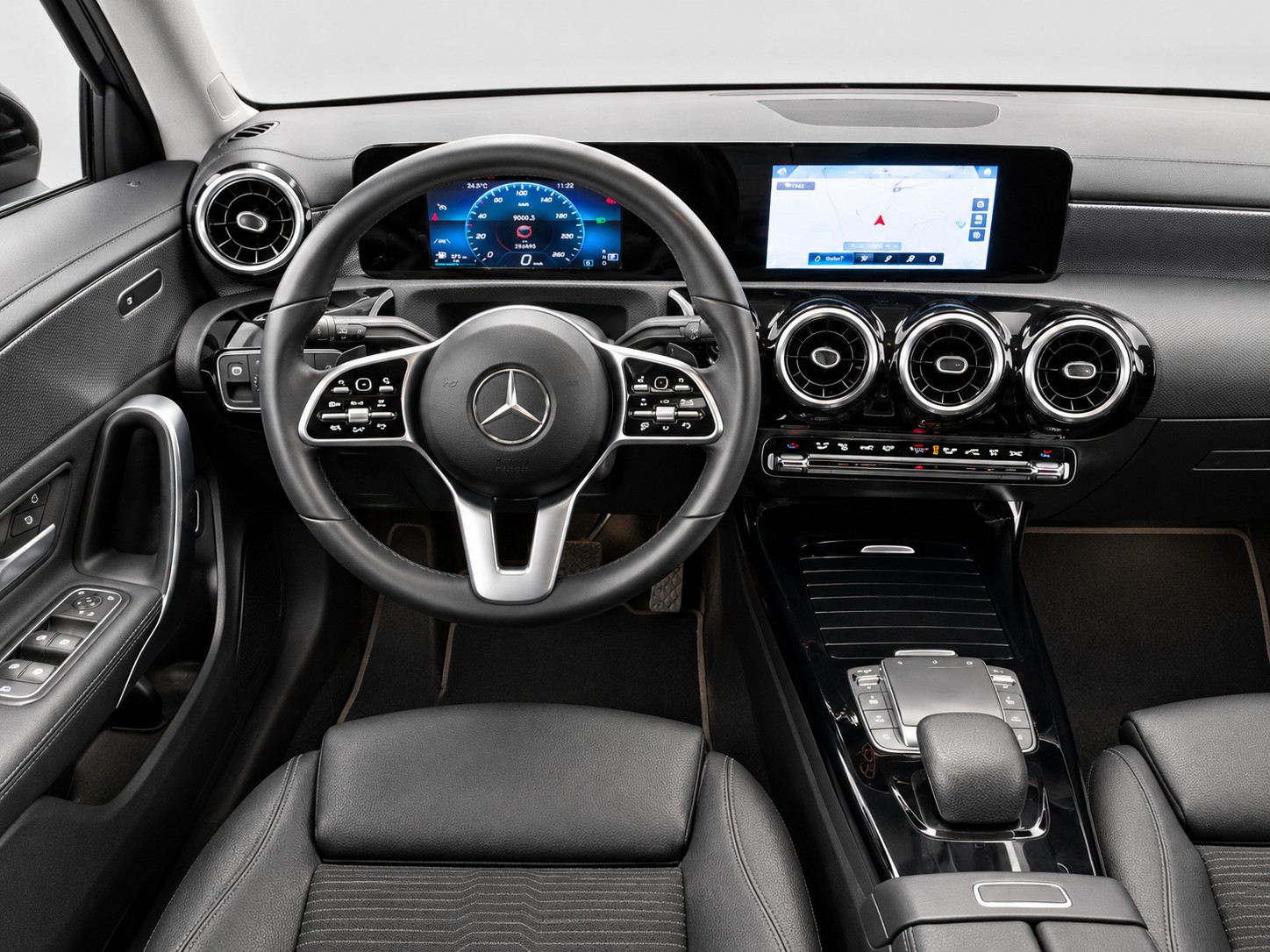 MERCEDES-BENZ CLA Shooting Brake 200 d 8G-DCT-image-3