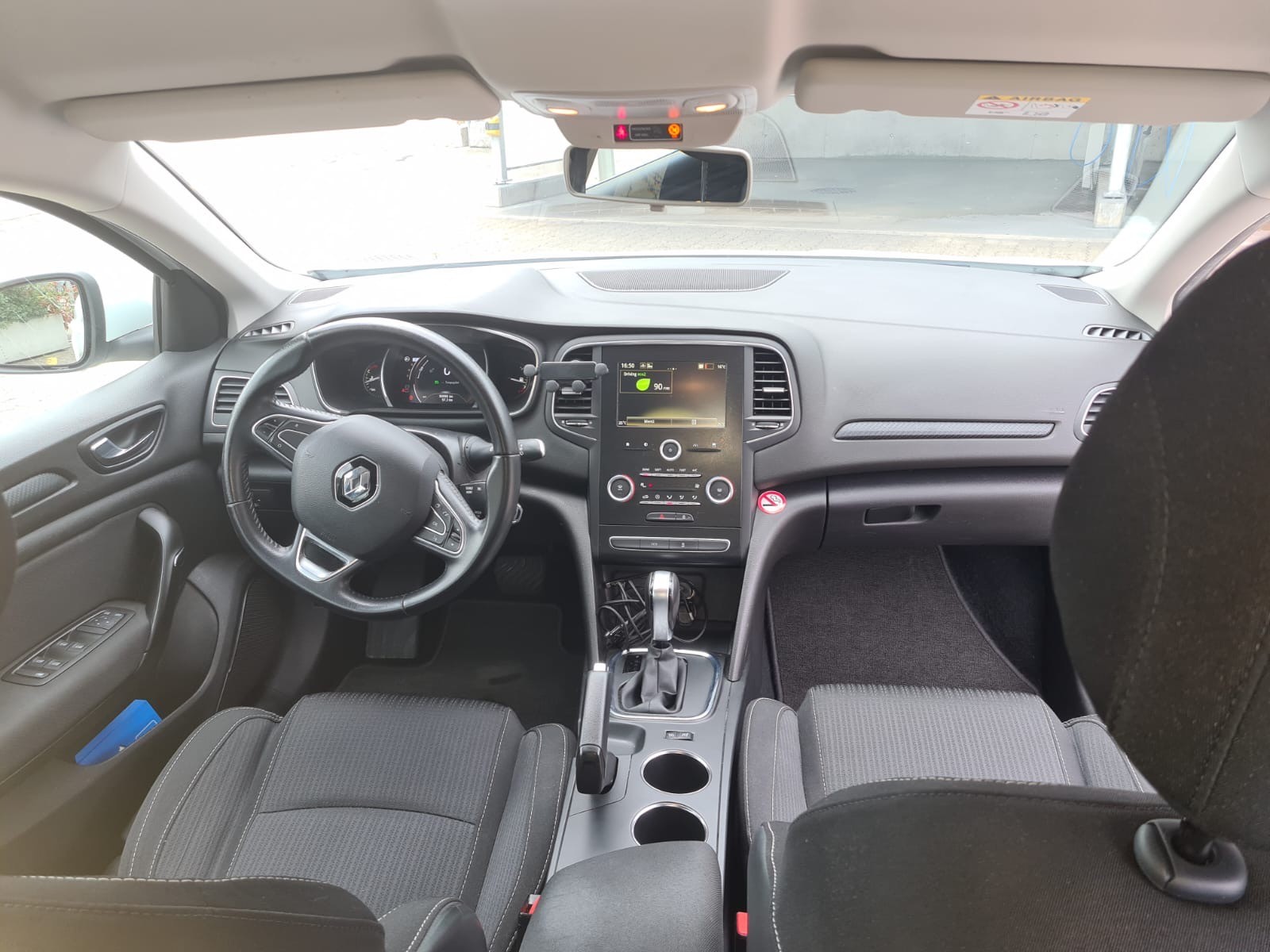 RENAULT Mégane Grandtour 1.5 dCi Business EDC-image-4