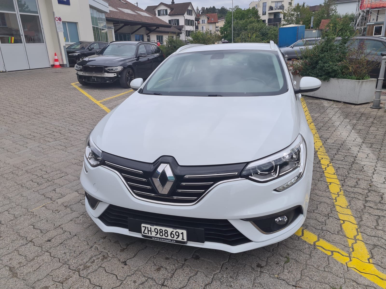 RENAULT Mégane Grandtour 1.5 dCi Business EDC-image-2