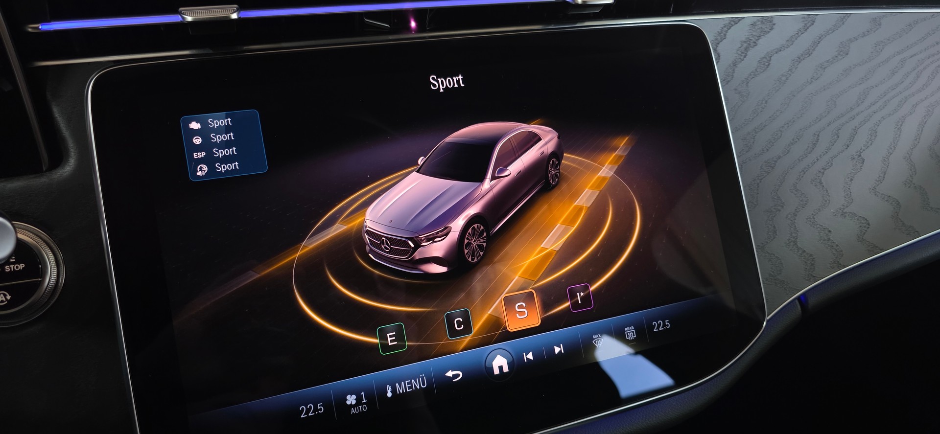 MERCEDES-BENZ E 200 9G-Tronic AMG Line *Aktiver Spurhalte-&Bremsassistent*Ambientebeleuchtung*Rückfahrkamera*Sitzheizung*-image-19