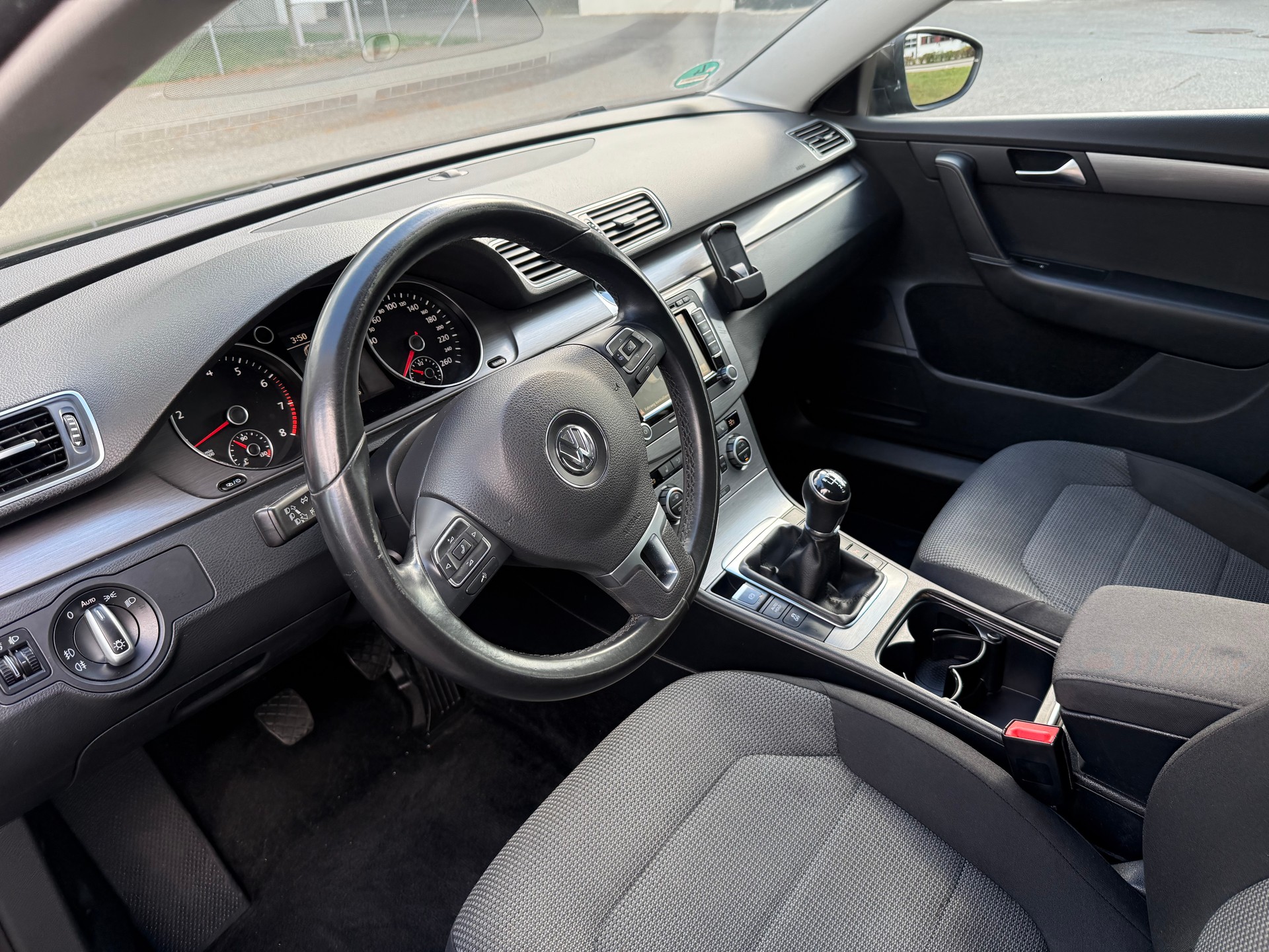 VW Passat Variant 1.8 TSI Highline-image-7