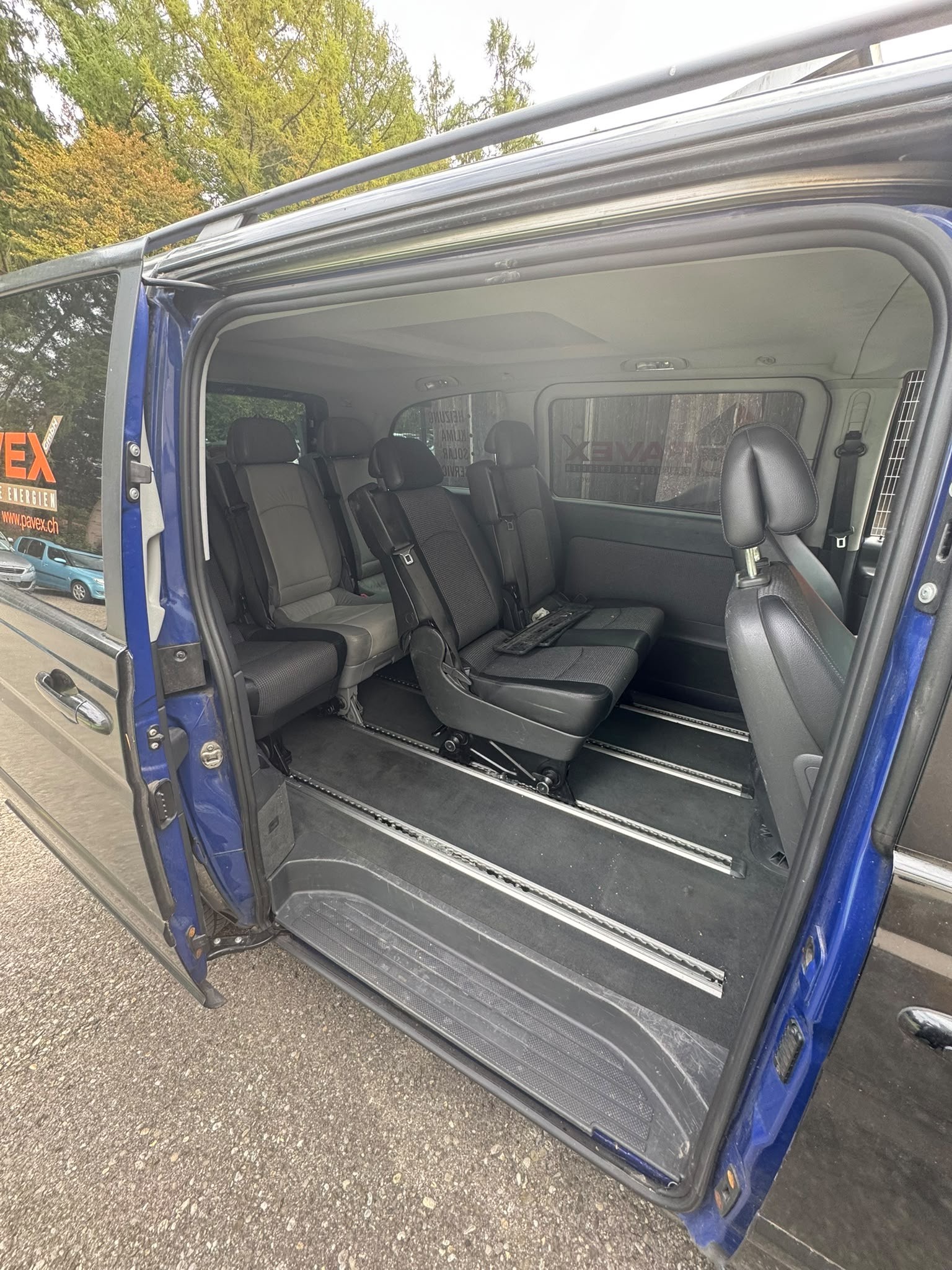MERCEDES-BENZ Viano 2.2 CDI Blue Eff. Ambiente Ed. EL A-image-11