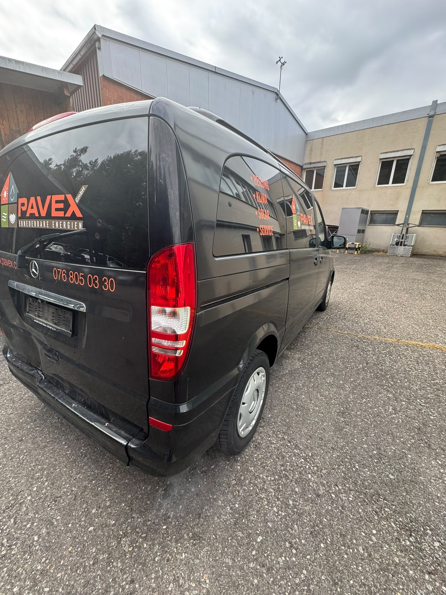 MERCEDES-BENZ Viano 2.2 CDI Blue Eff. Ambiente Ed. EL A-image-7