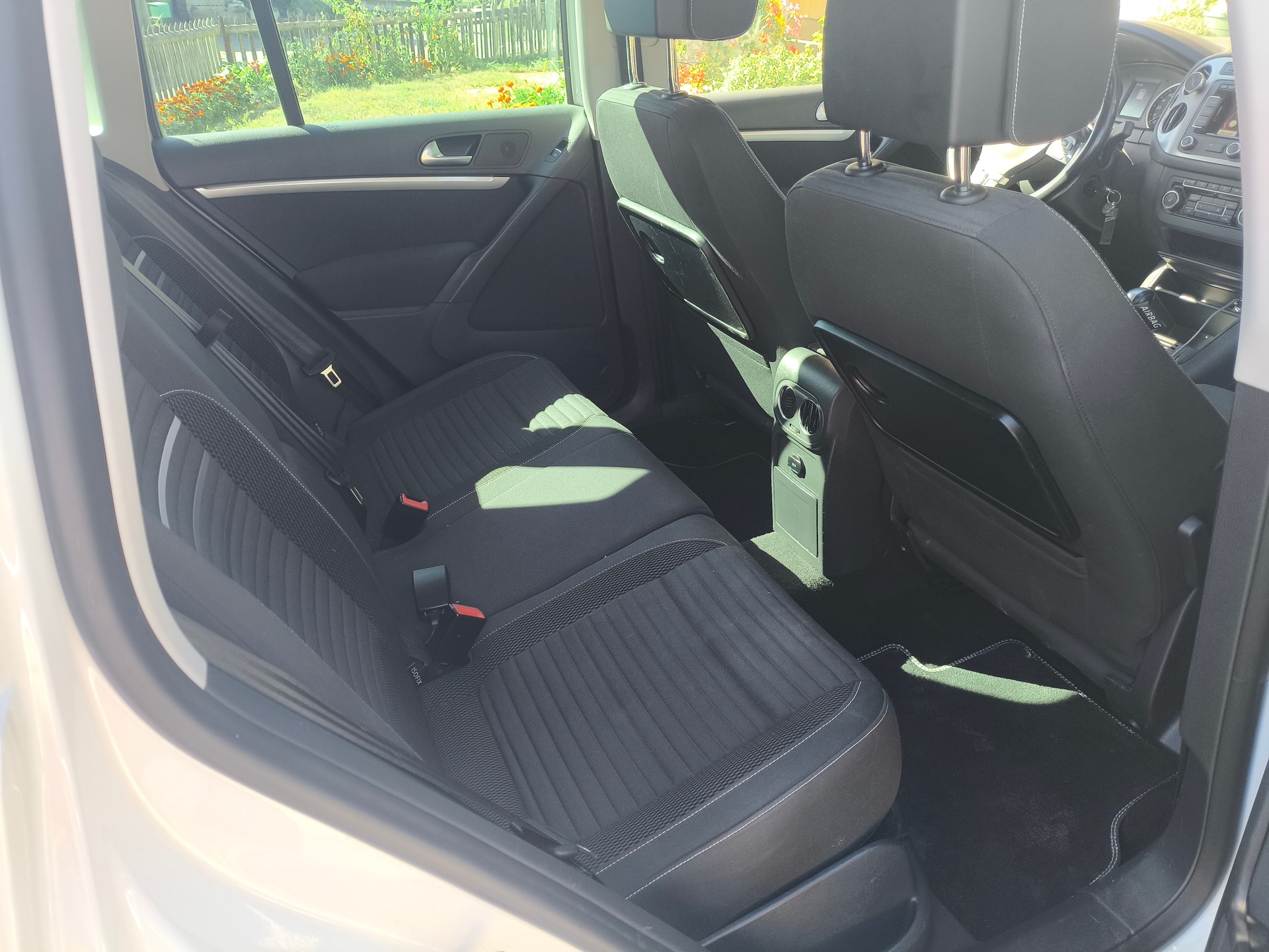 VW Tiguan 2.0 TDI BMT Salomon 4Motion DSG-image-9