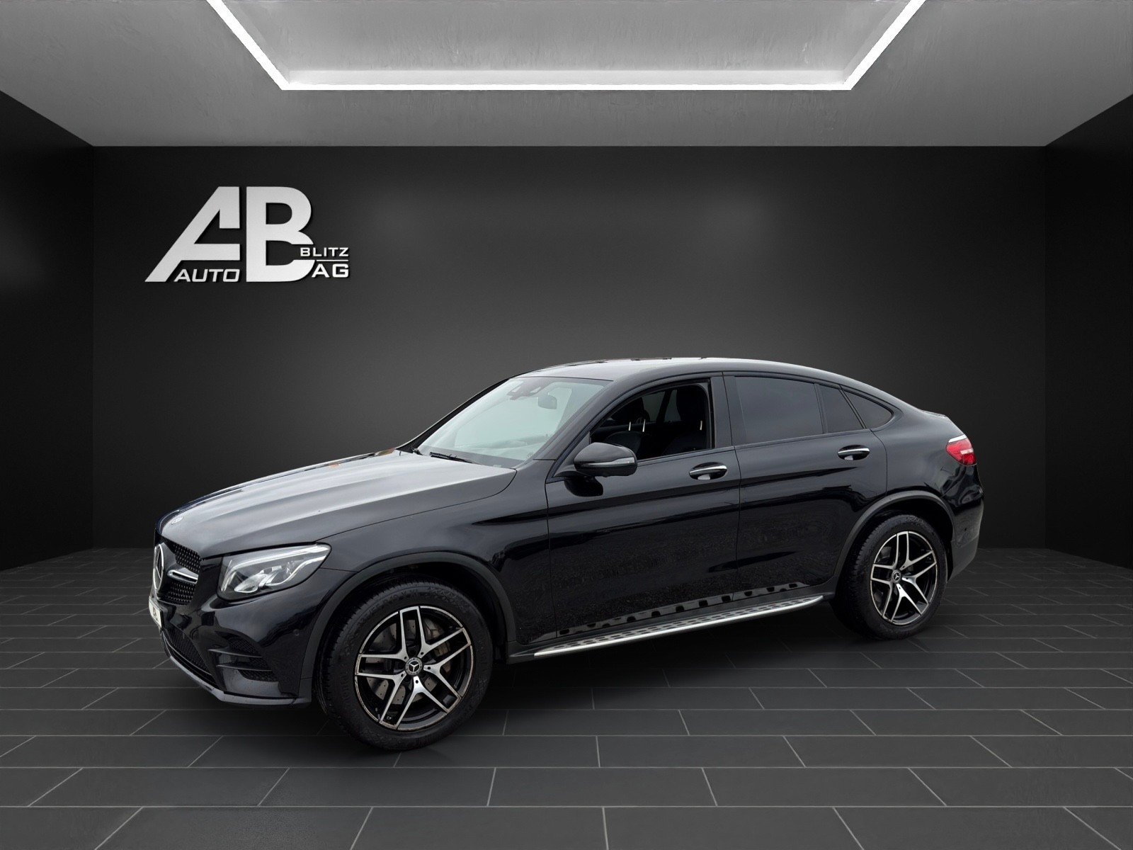 MERCEDES-BENZ GLC Coupé 250 AMG Line 4Matic 9G-Tronic mit 211 PS-image-1