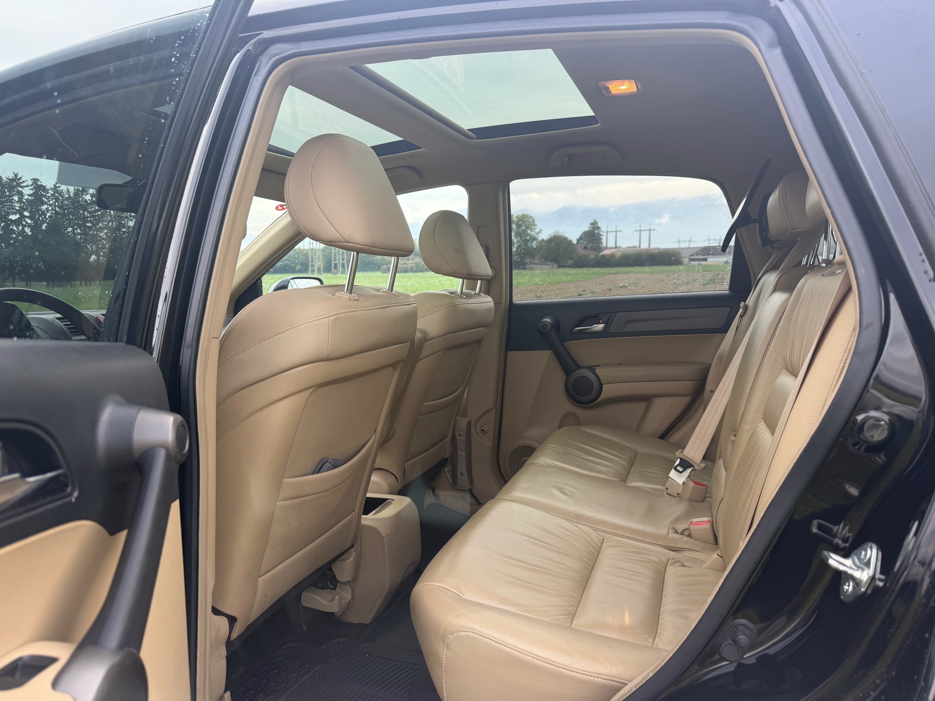 HONDA CR-V 2.0 4WD Executive Automatic-image-8