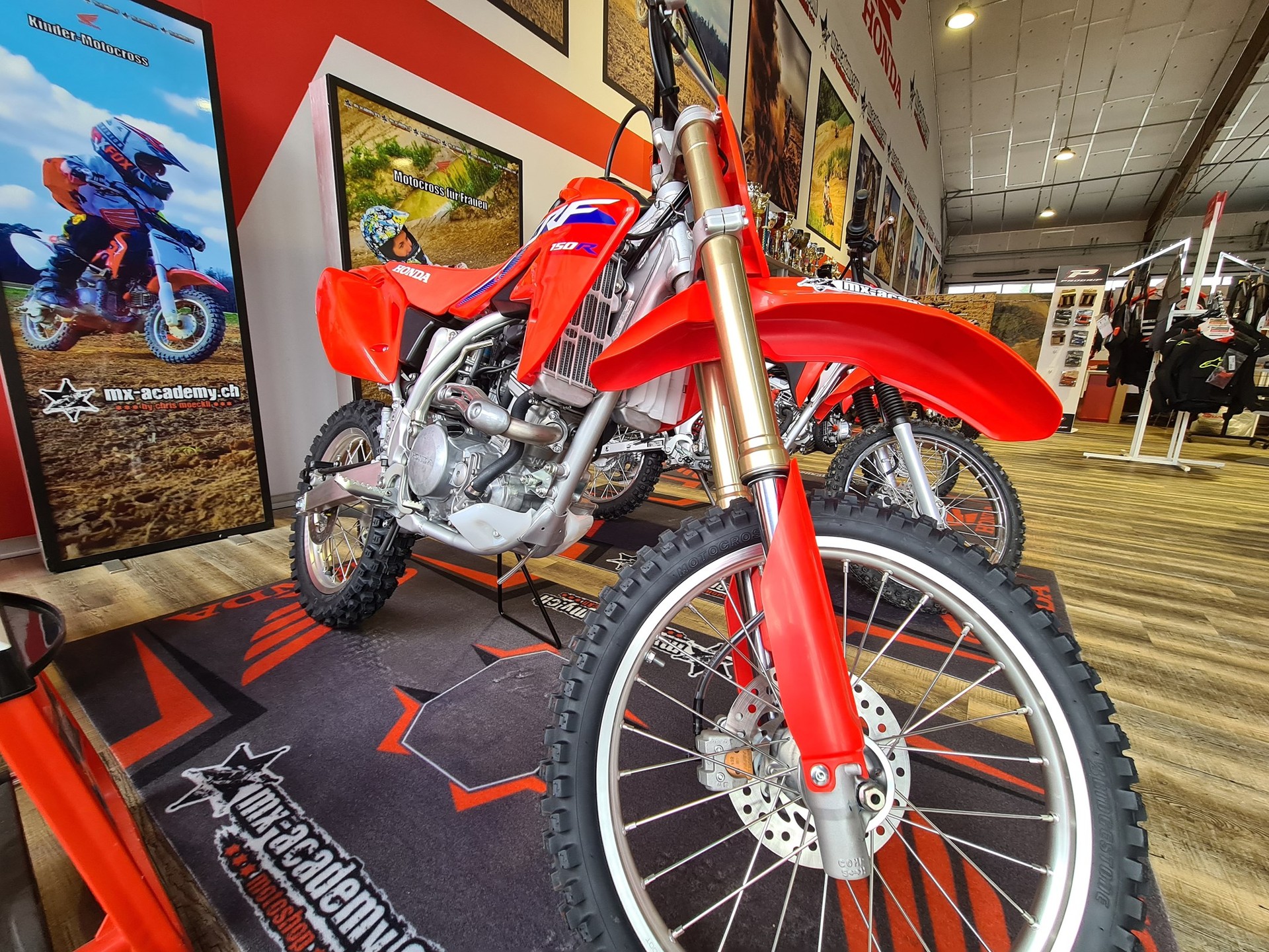 HONDA CRF 150-showroom-element-2