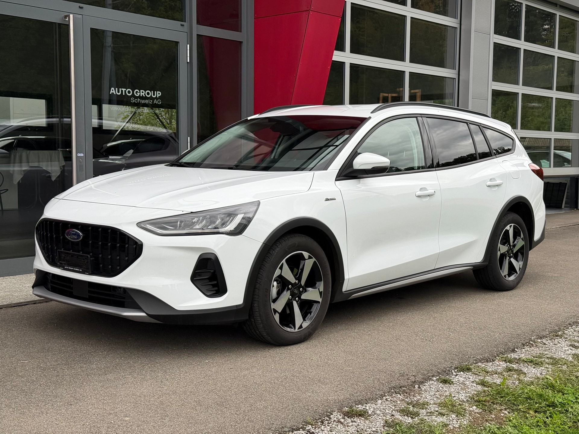 FORD Focus 1.0 MHEV Active Vignale Automat LEASING AB 309.73 CHF / MONAT