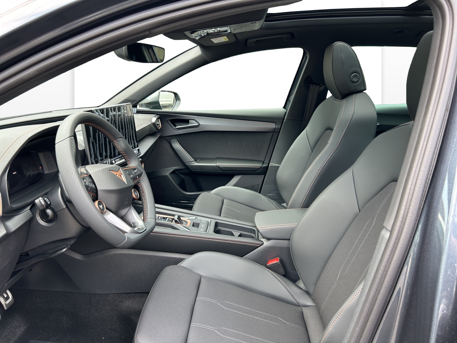 CUPRA LEON ST 1.5 eTSI DSG-image-4