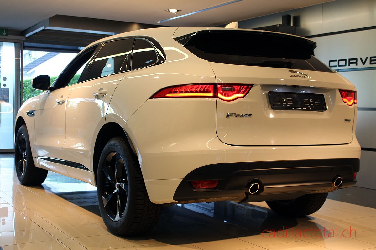 JAGUAR F-Pace 25d R-Sport AWD-image-3