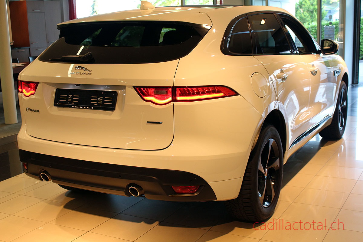 JAGUAR F-Pace 25d R-Sport AWD-image-4