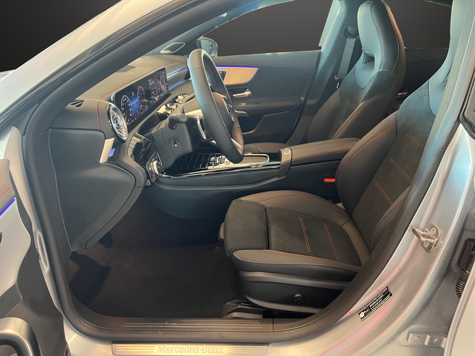 MERCEDES-BENZ CLA 250 4Matic 8G-DCT-image-8