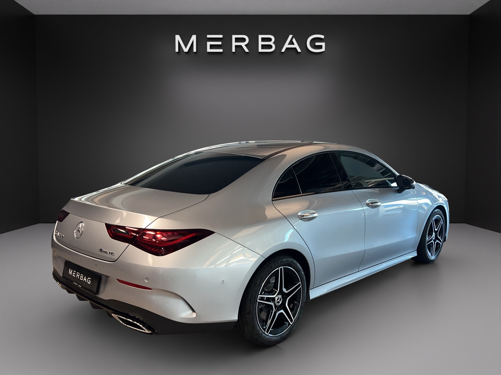 MERCEDES-BENZ CLA 250 4Matic 8G-DCT-image-5
