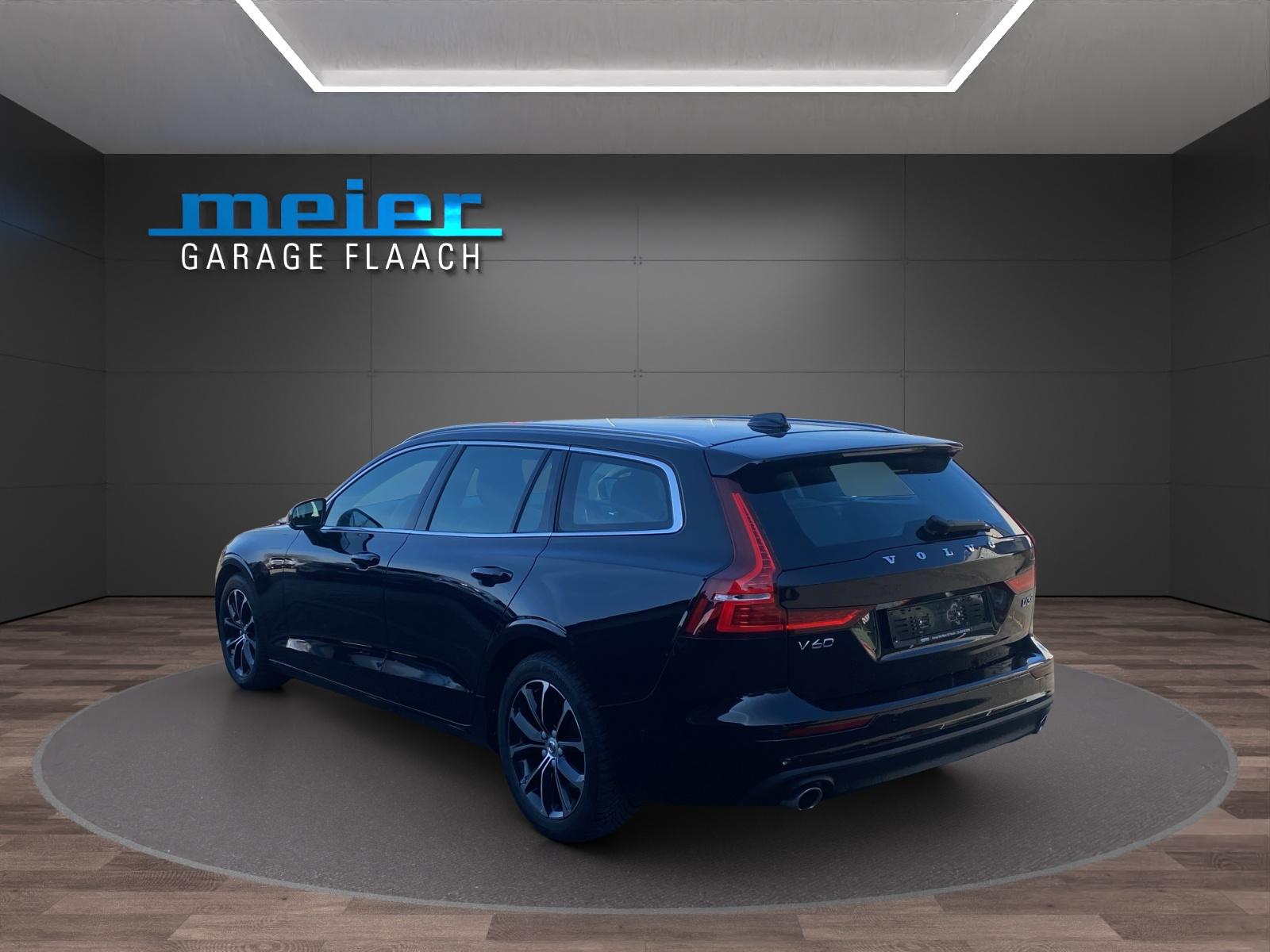 VOLVO V60 2.0 D3 Momentum AWD-image-2